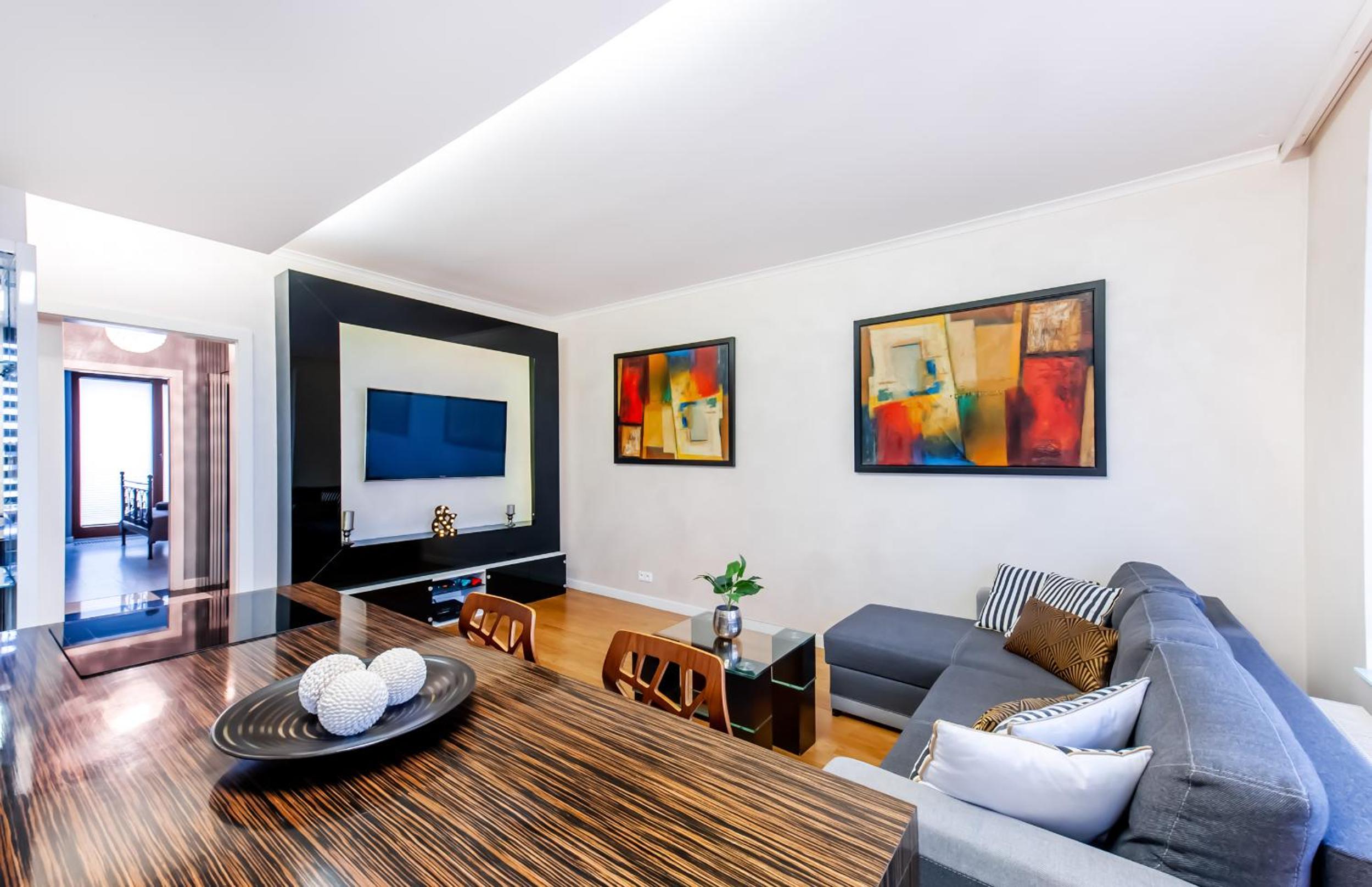 Deluxe Apartment