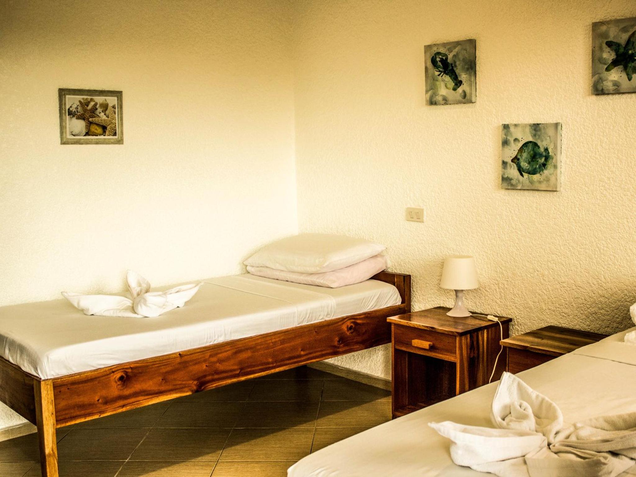 Twin Room with Balcony - Photo 1