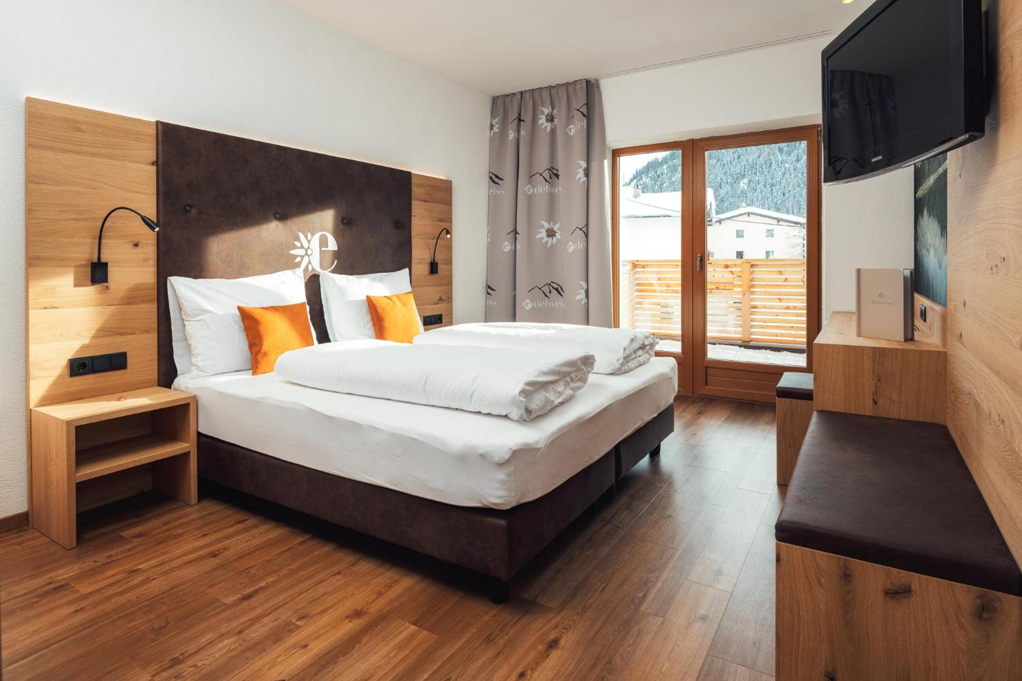 Double Room with Balcony