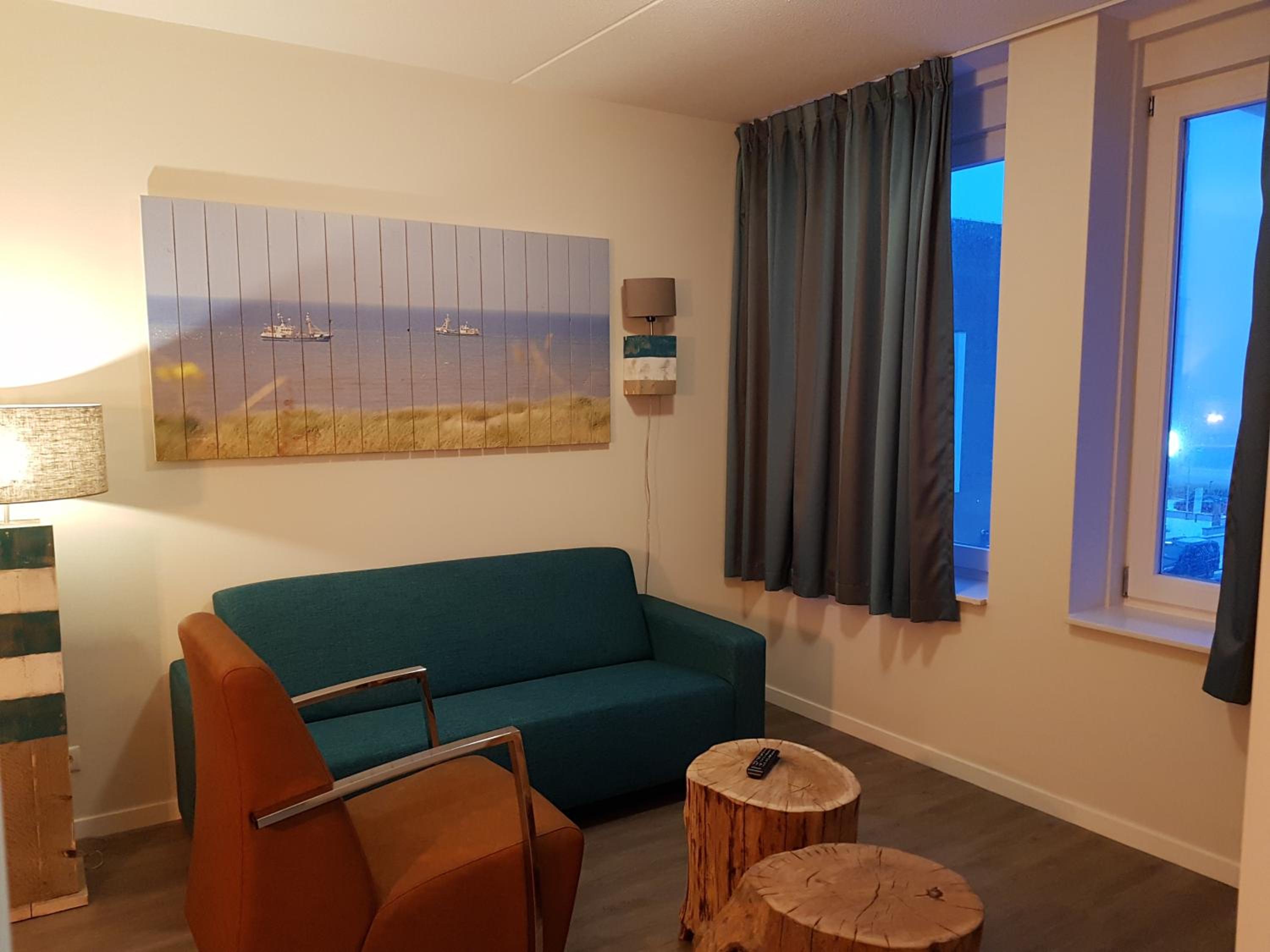 Apartment with Sea View photo 2