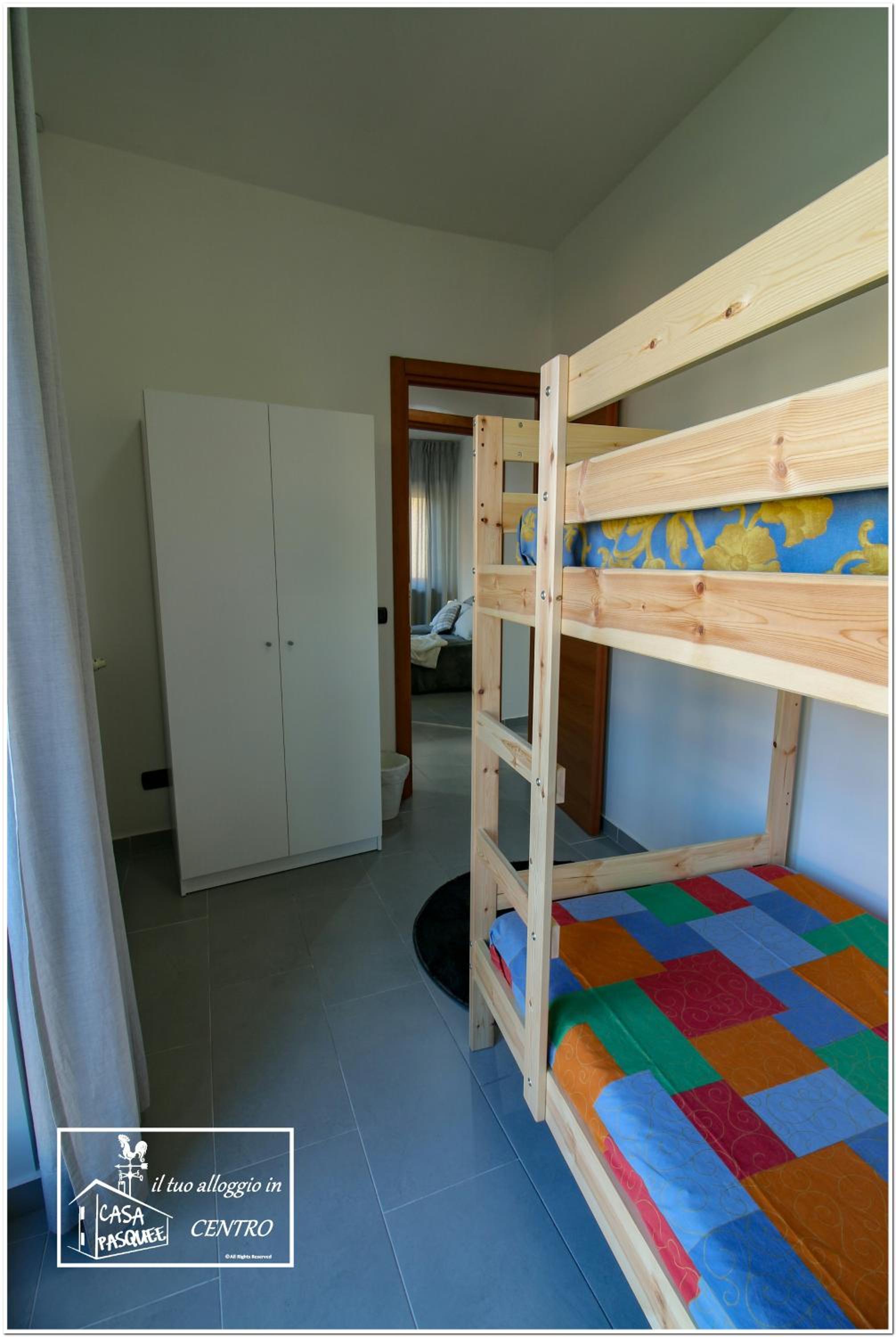 Two-Bedroom House - Photo 16