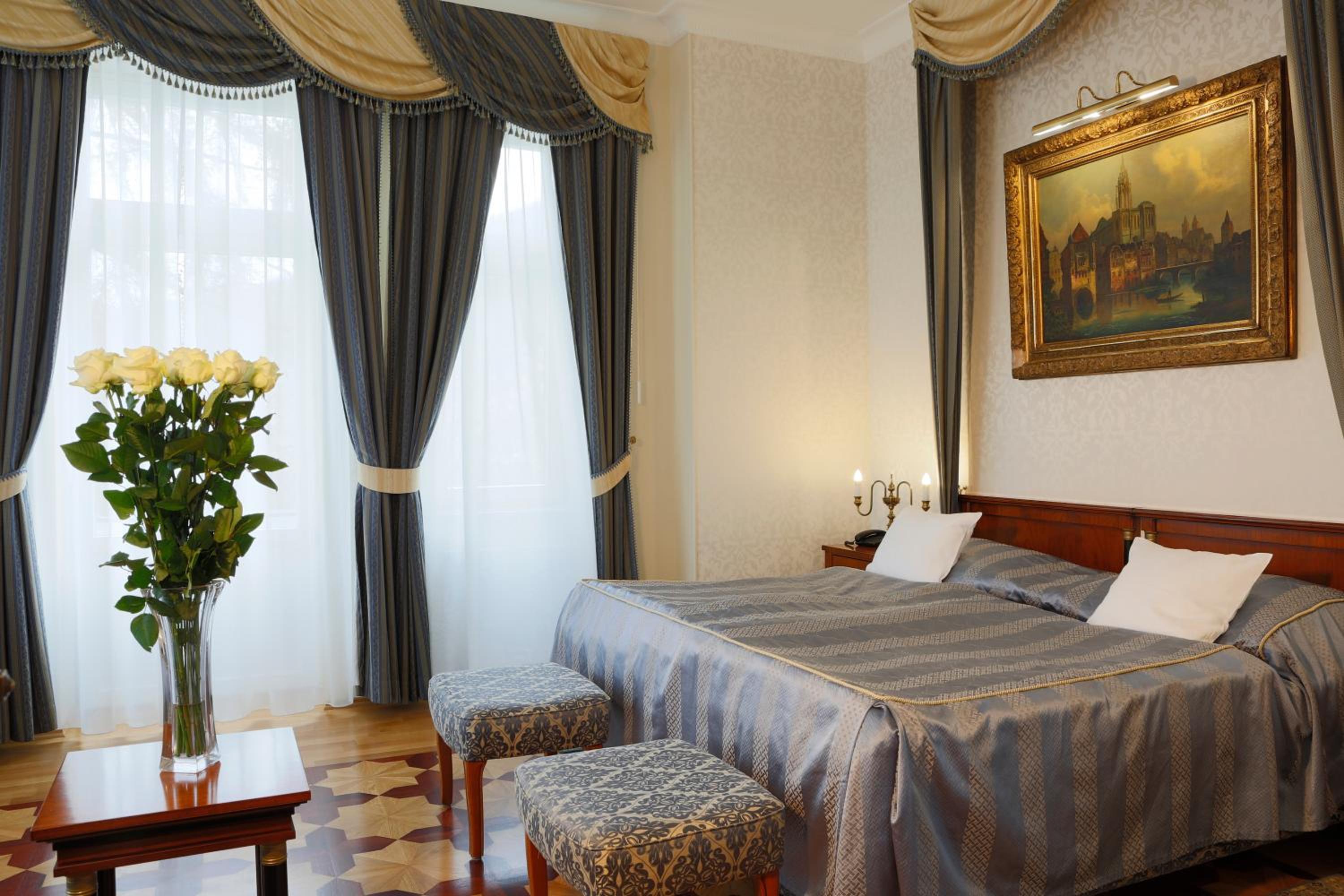 One-Bedroom Suite