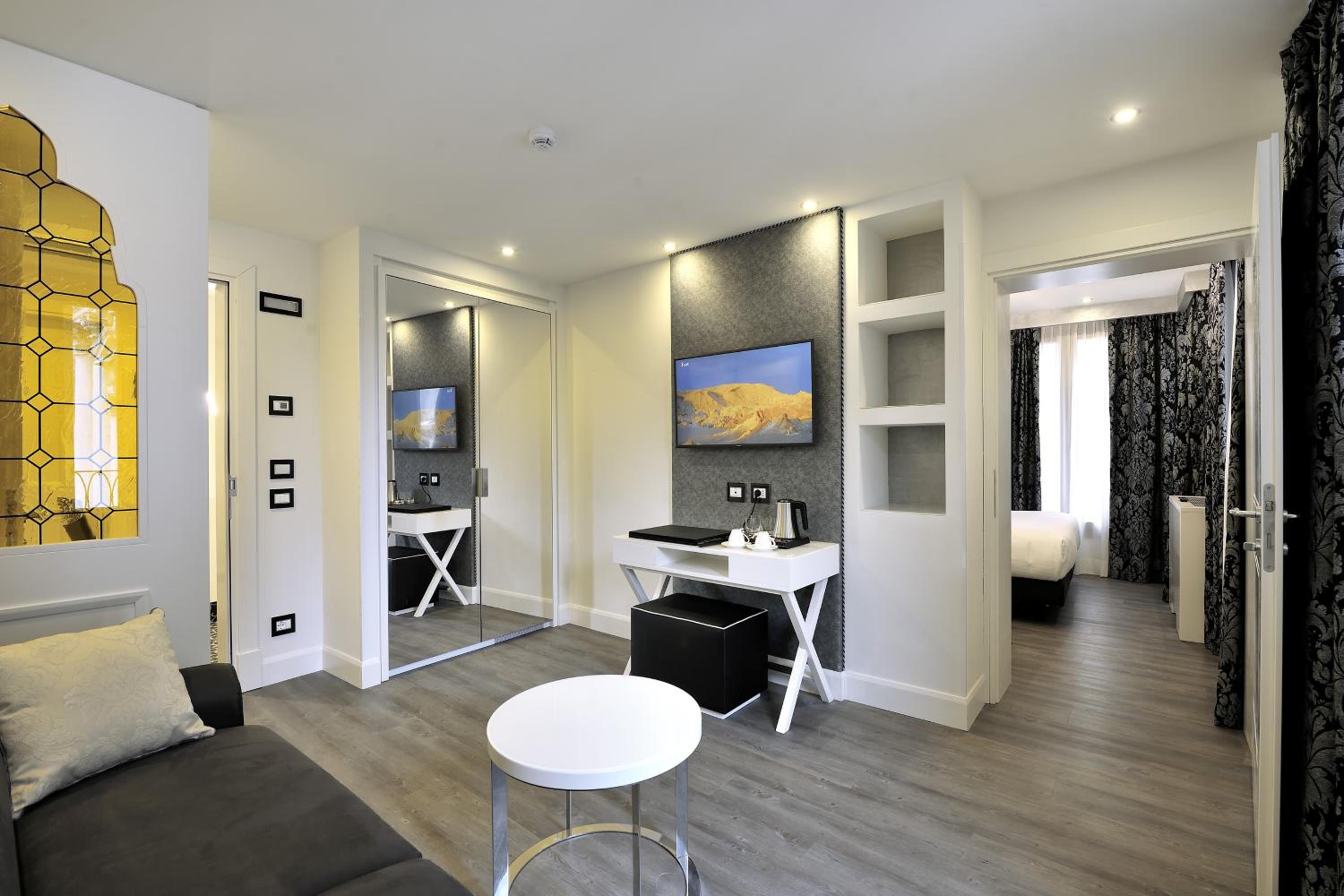 Junior Suite