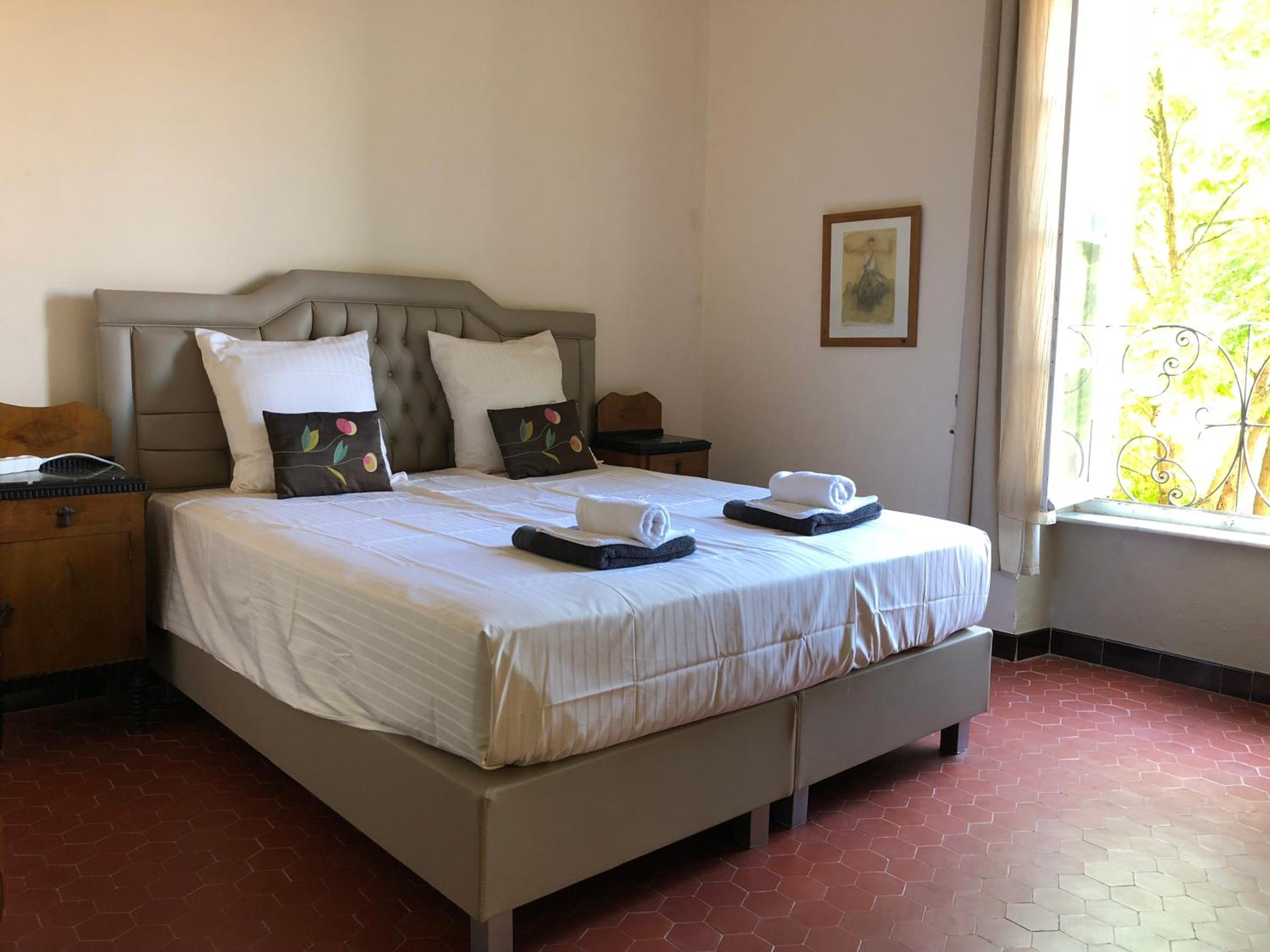 Standard Apartment