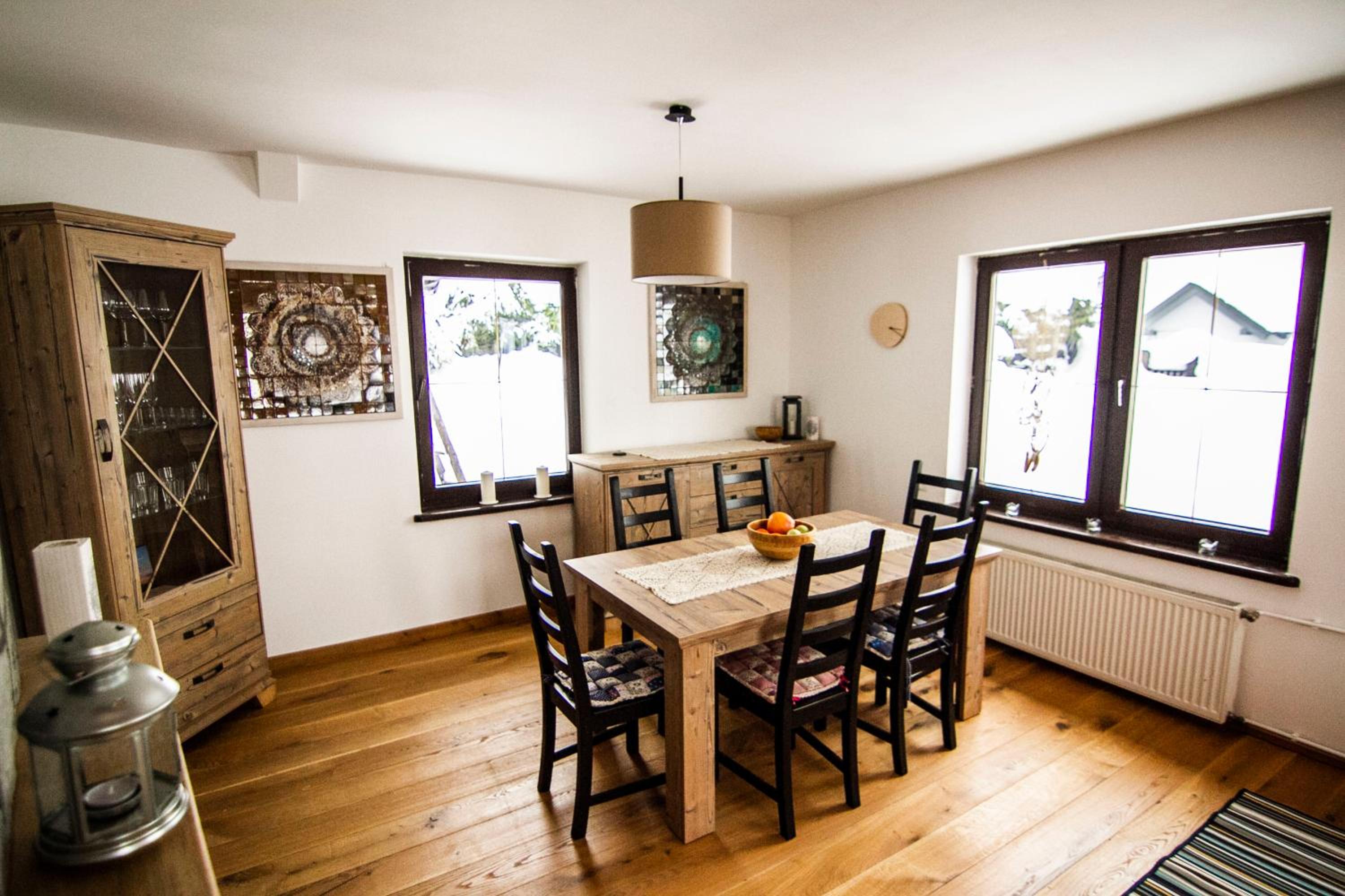 Three-Bedroom Chalet - Photo 9