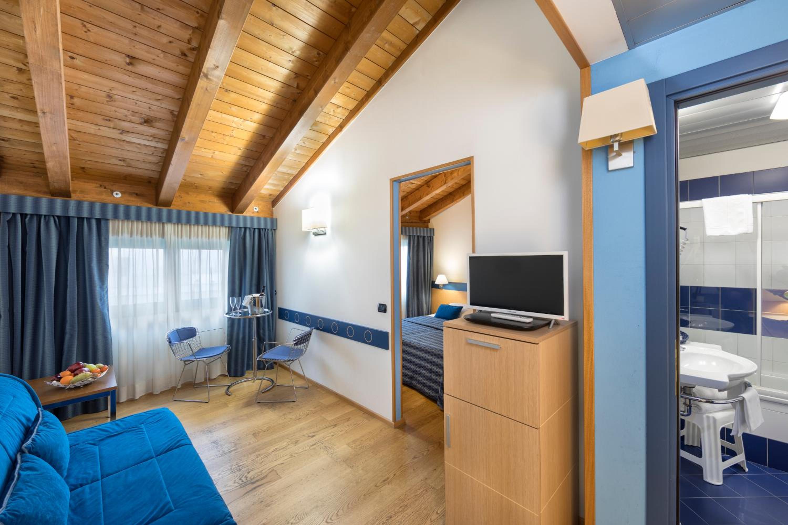 Superior Double Room - Photo 5
