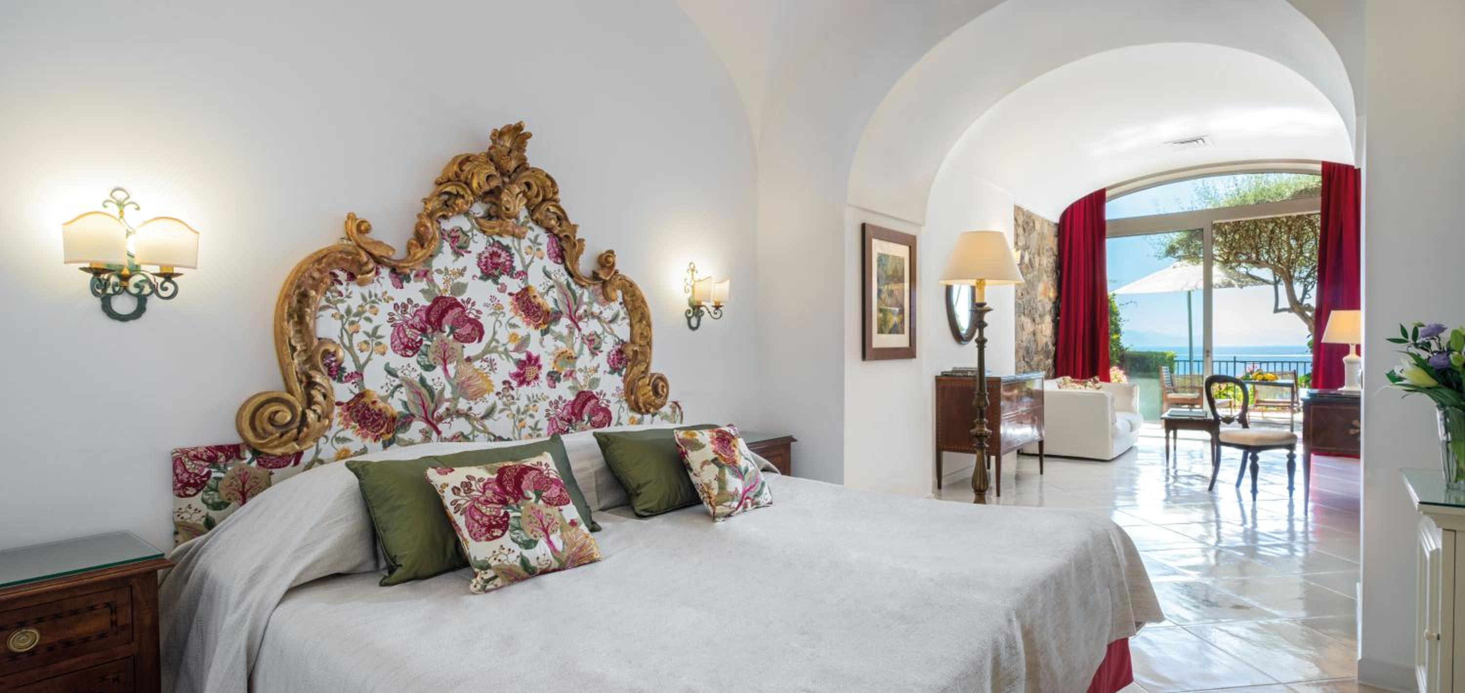Suite - Photo 5