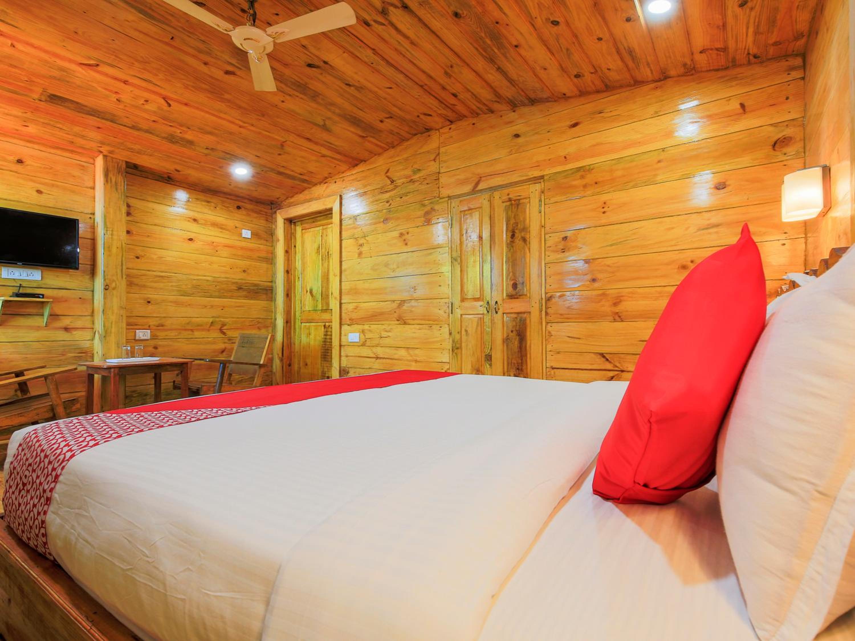 Standard Double Room photo 3