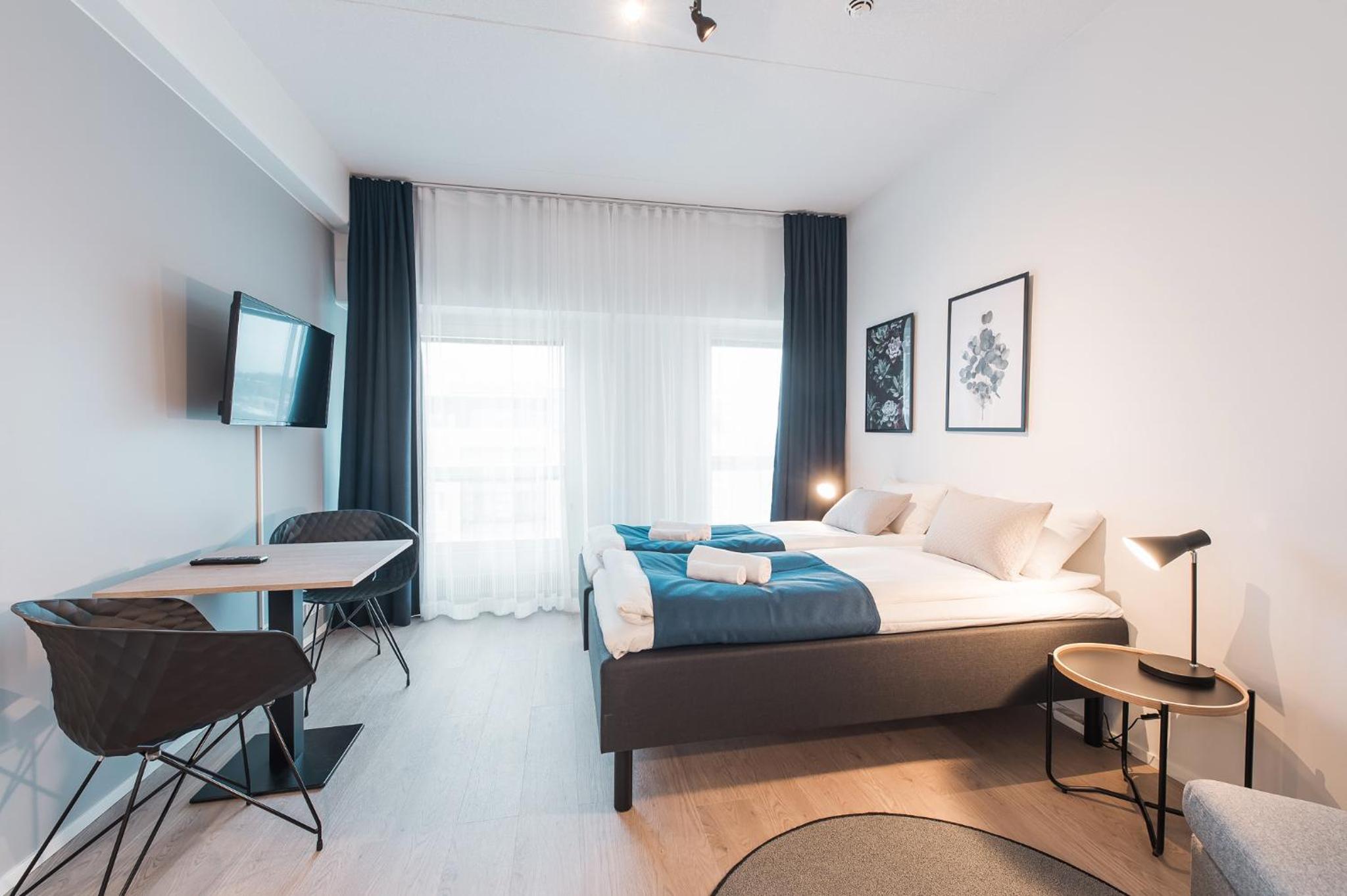Studio (2 Adults)