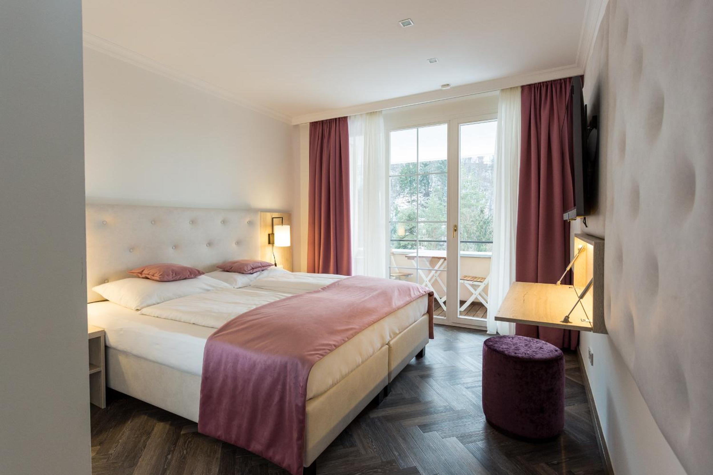 Deluxe Double Room with Balcony