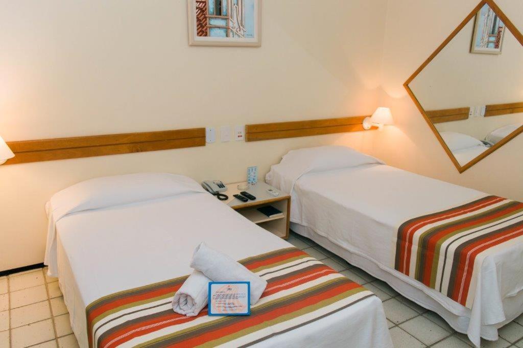 Calhau Praia Hotel — Twin Room