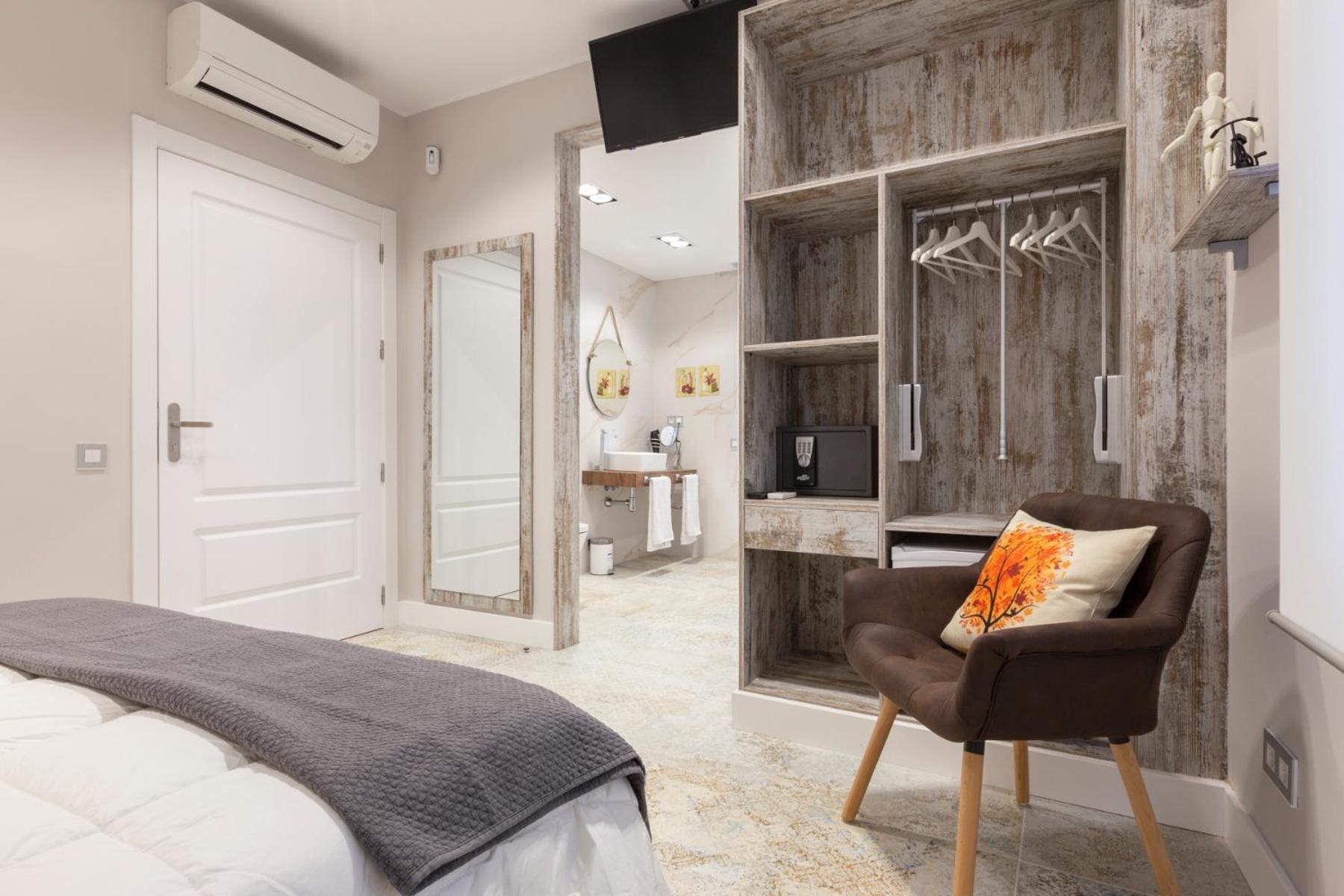 Double Room photo 3