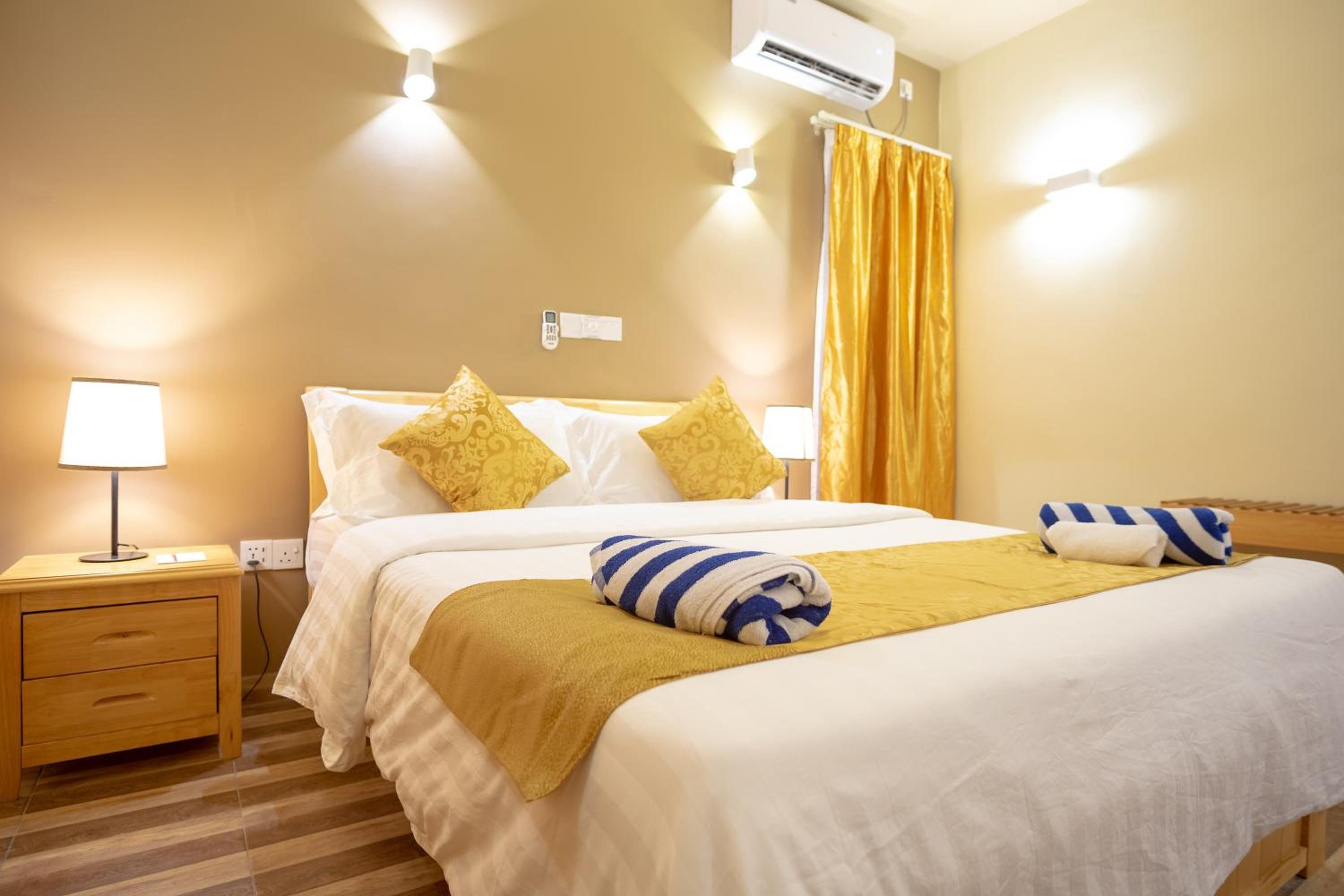 Deluxe Double or Twin Room with Garden View - Photo 8