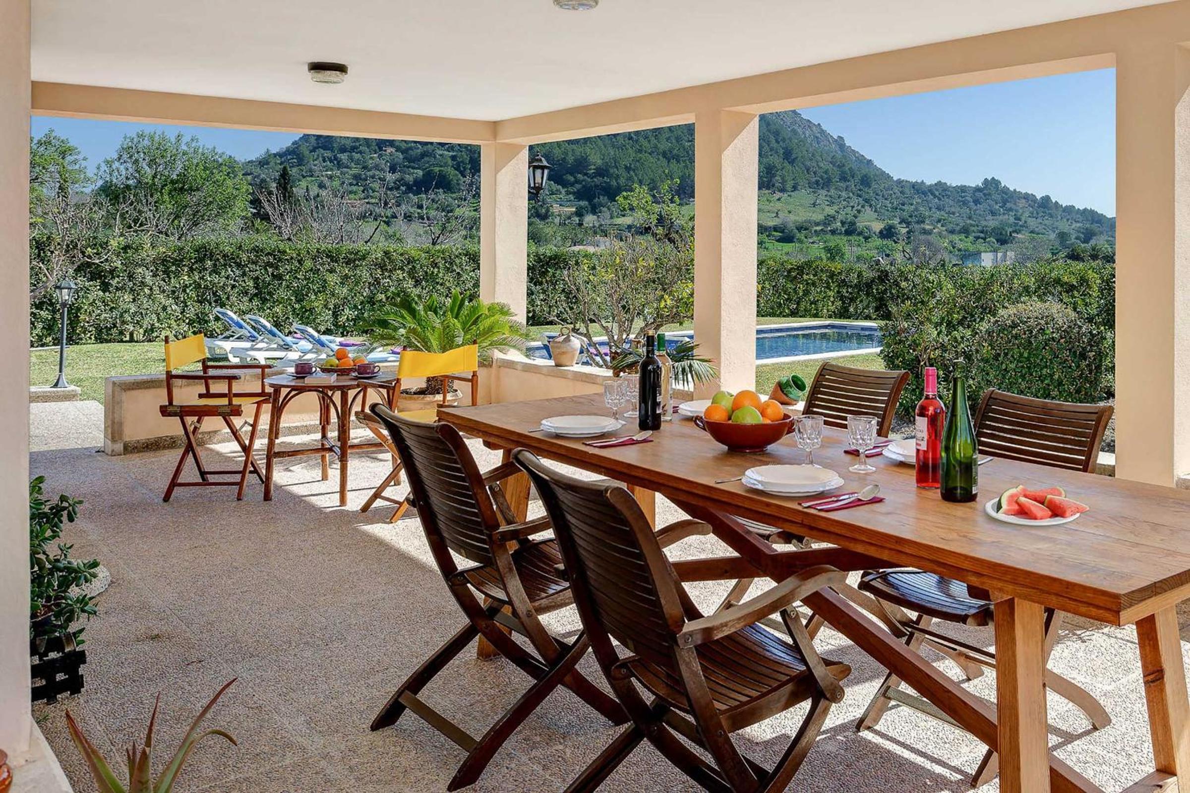 Three-Bedroom Villa photo 2