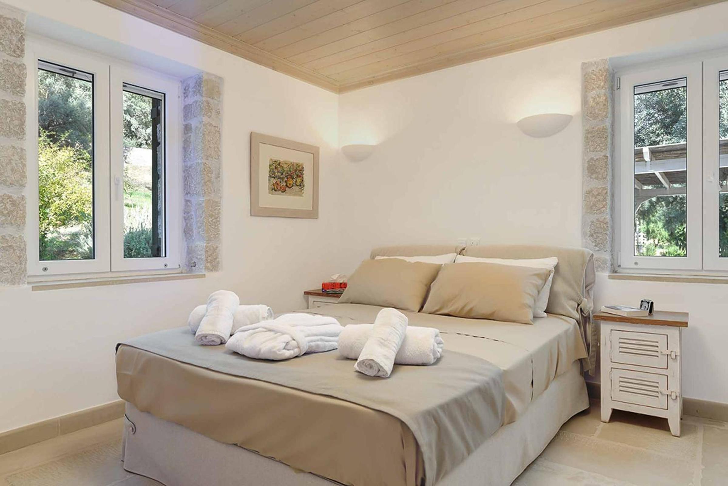 Villa photo 1