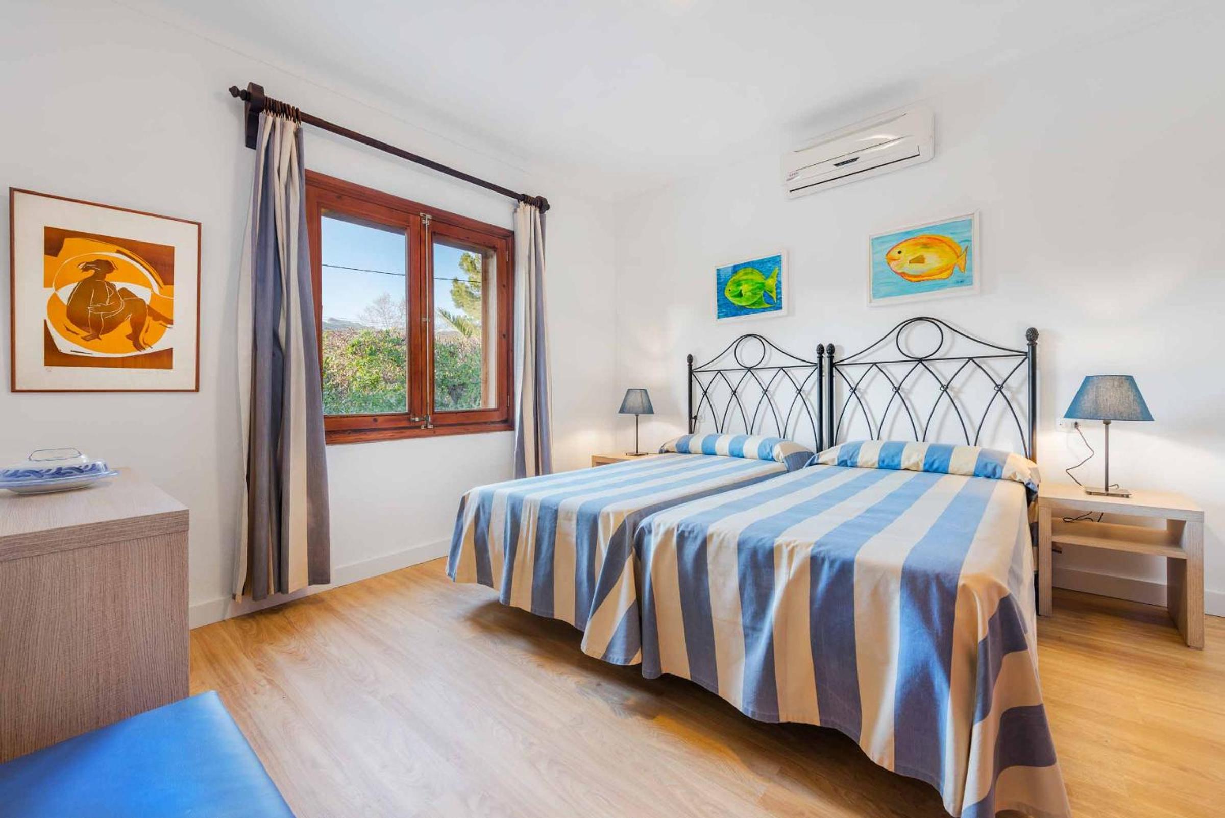 Villa de Tres Habitaciones
