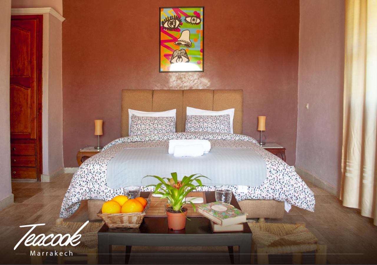 Junior Suite with Pool View - Photo 1