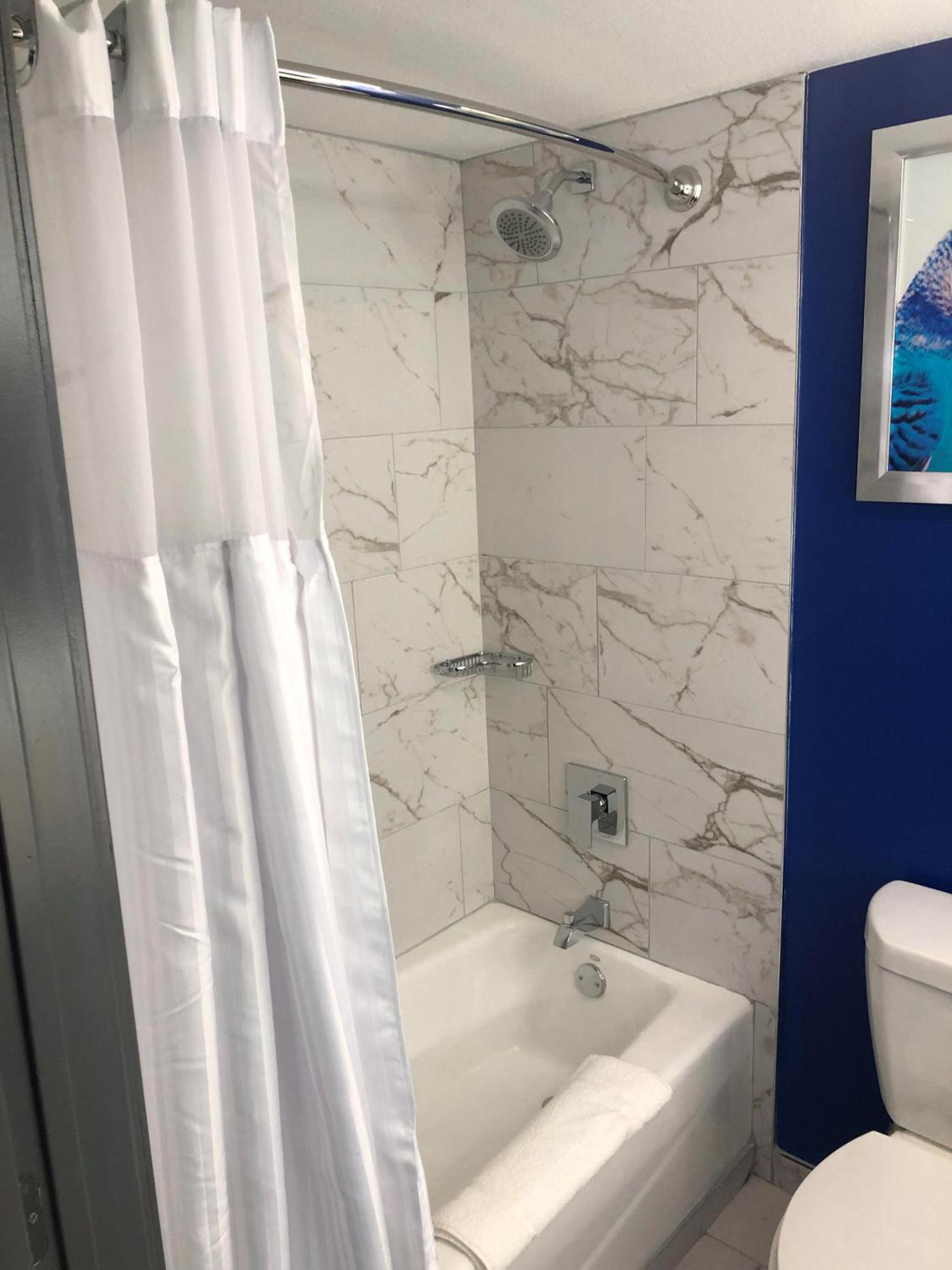 King Room - Disability Access/Non-Smoking