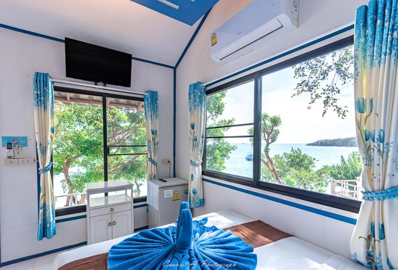 Superior Double Room with Sea View - Photo 1