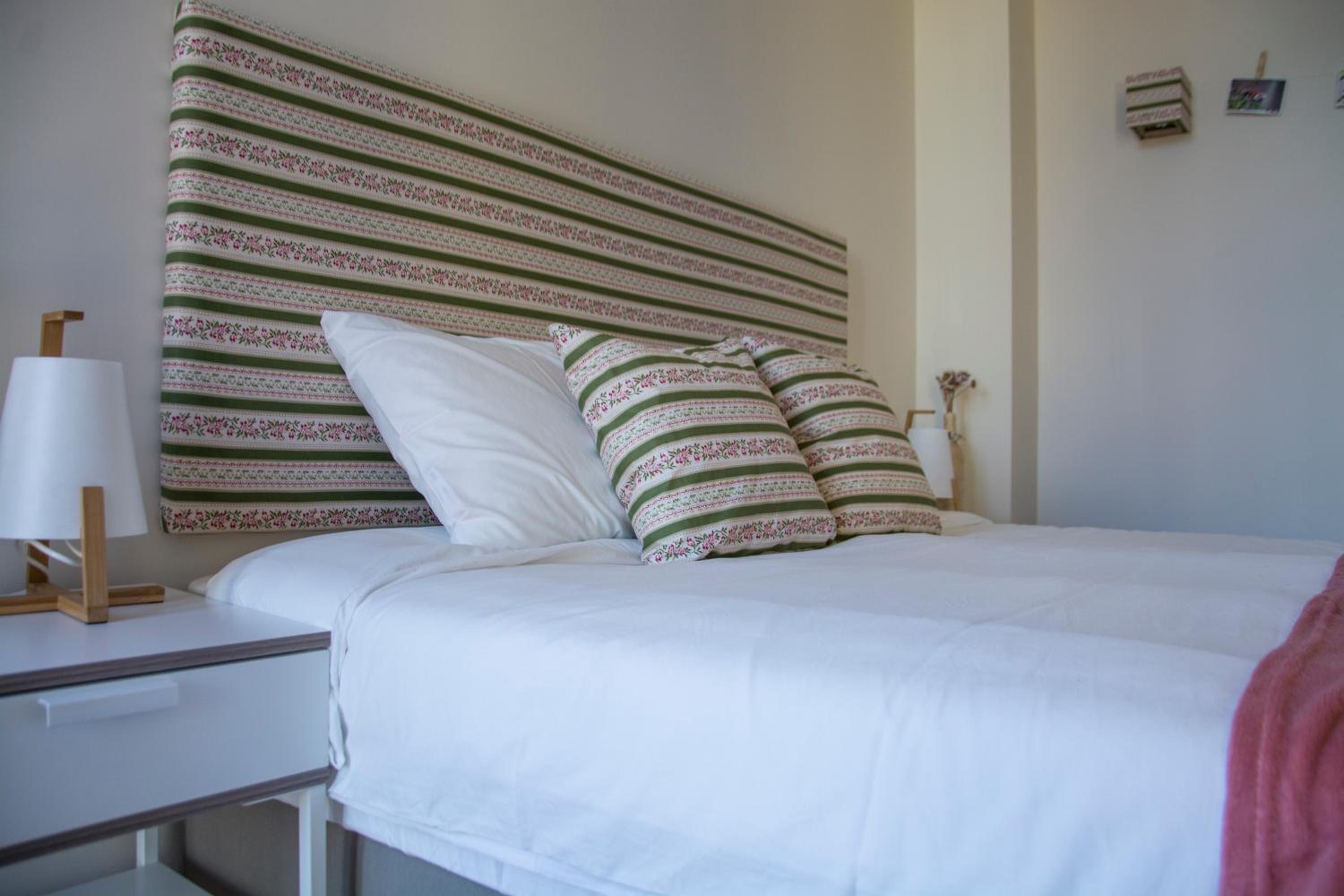  Double or Twin Room with Garden View - Photo 3