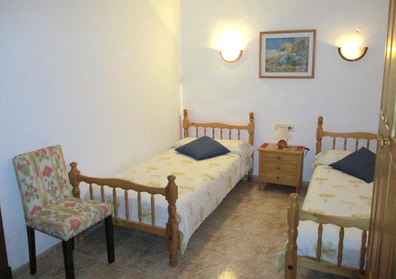 Casa de cuatro habitaciones