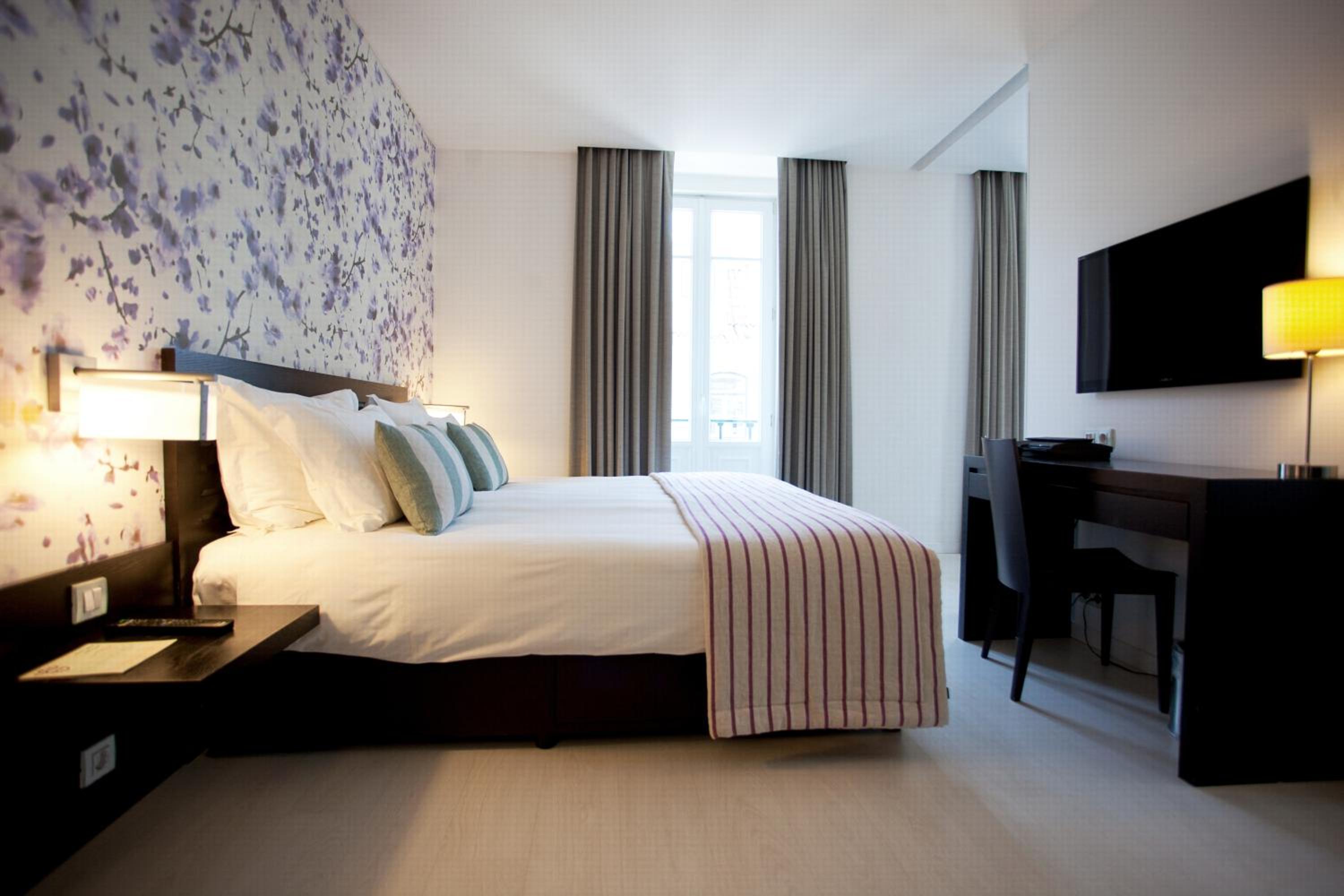 Suite with Rossio Square View - Photo 2