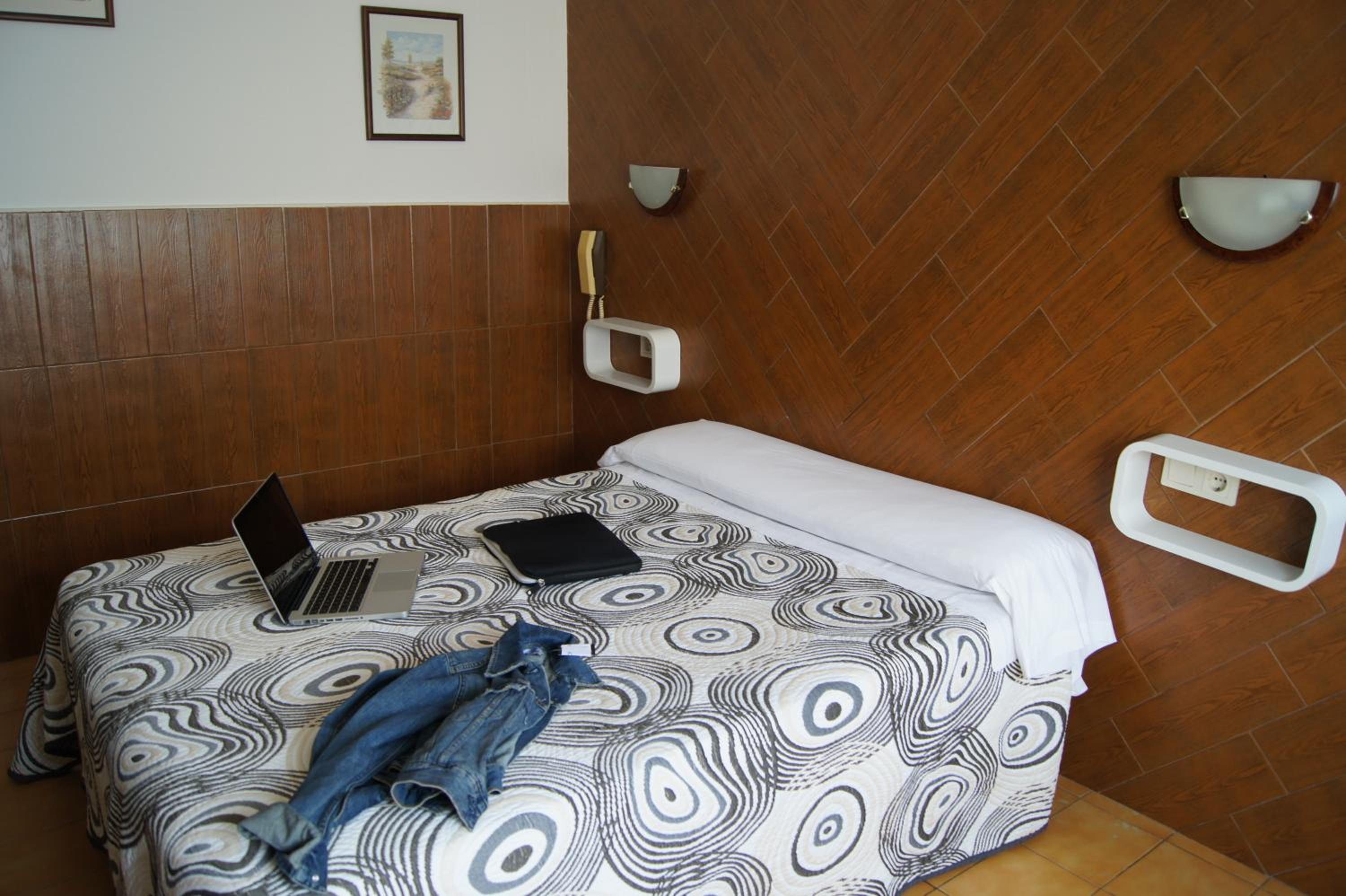 Habitación Doble o con Dos Camas