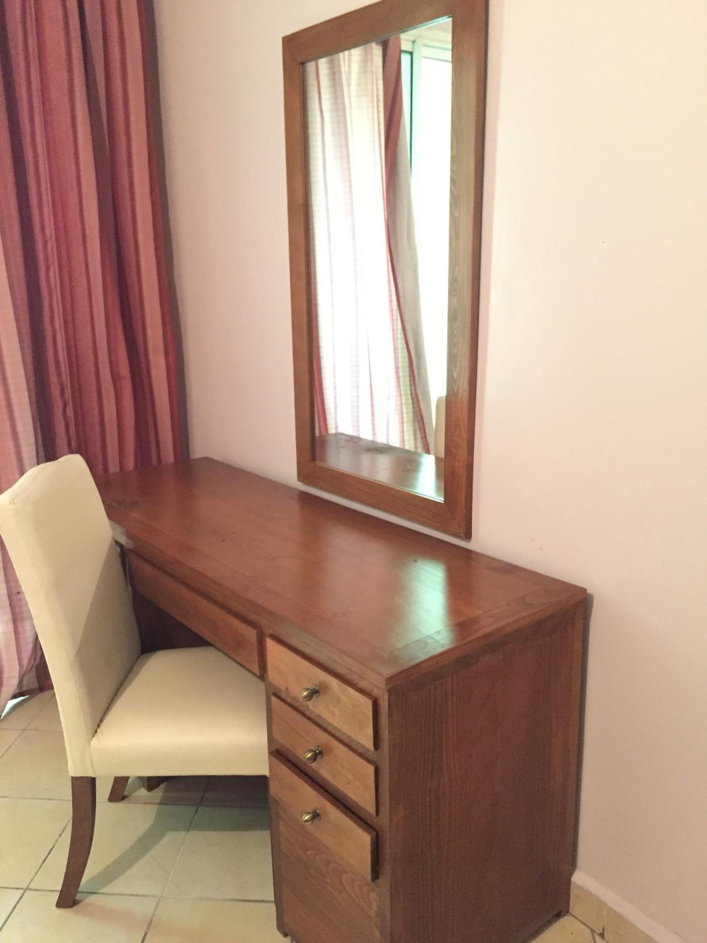 Large Single Room photo 2
