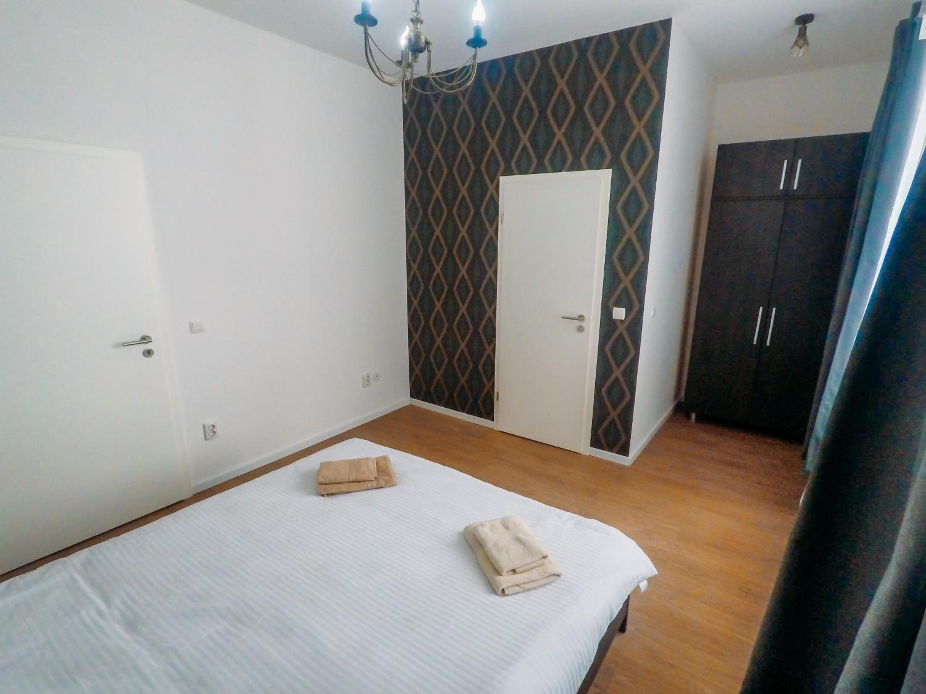 One-Bedroom Suite - Photo 1