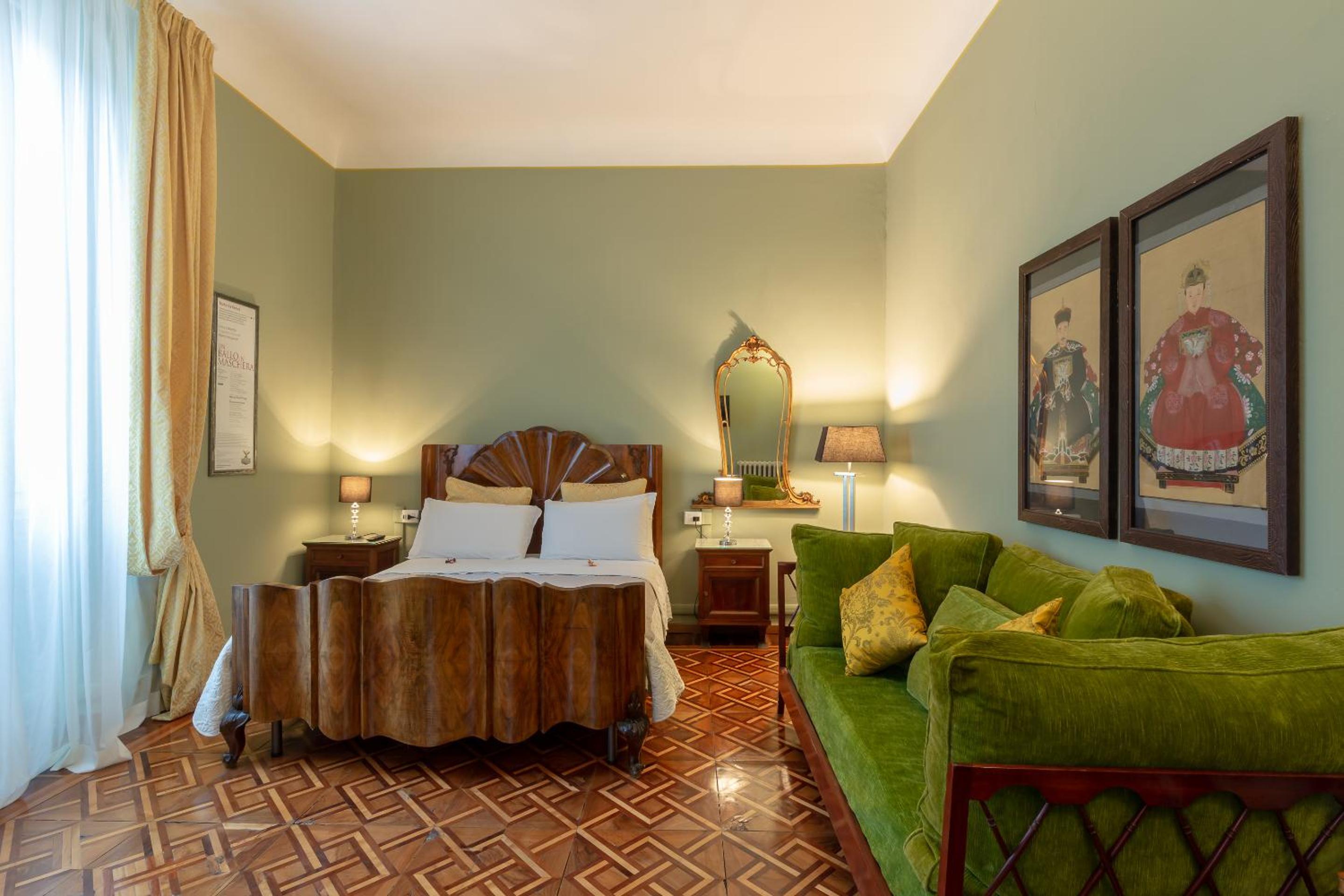 Classic Double Room
