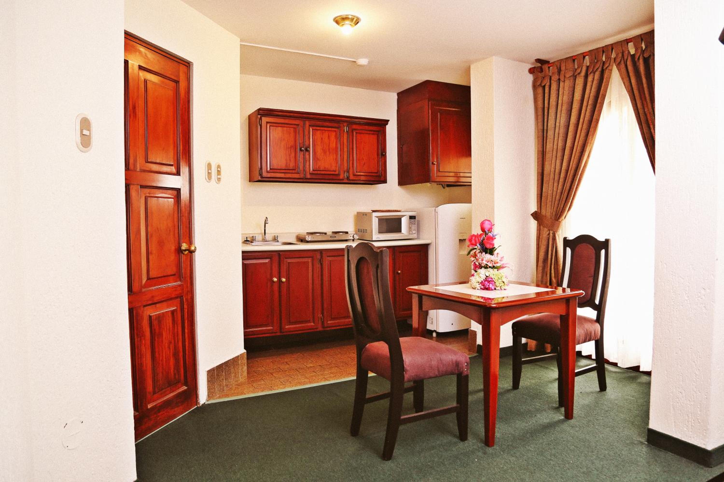 Deluxe Twin Room photo 2