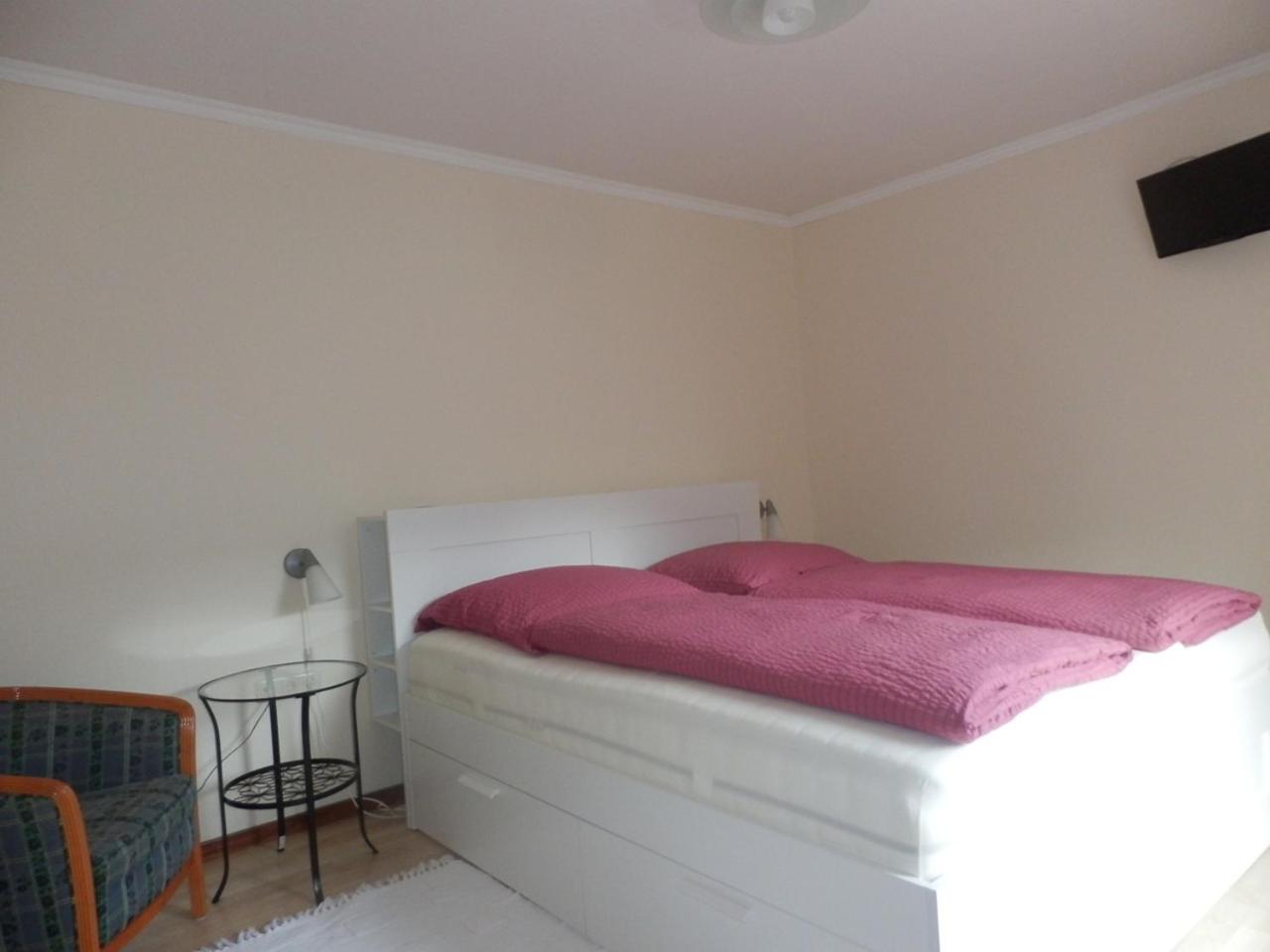 Apartment with Balcony photo 3