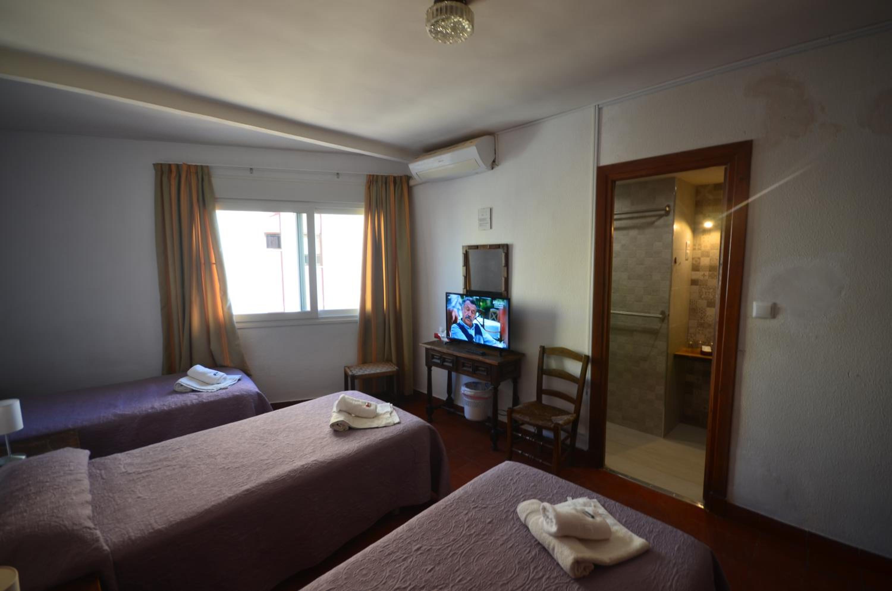 Triple Room photo 3