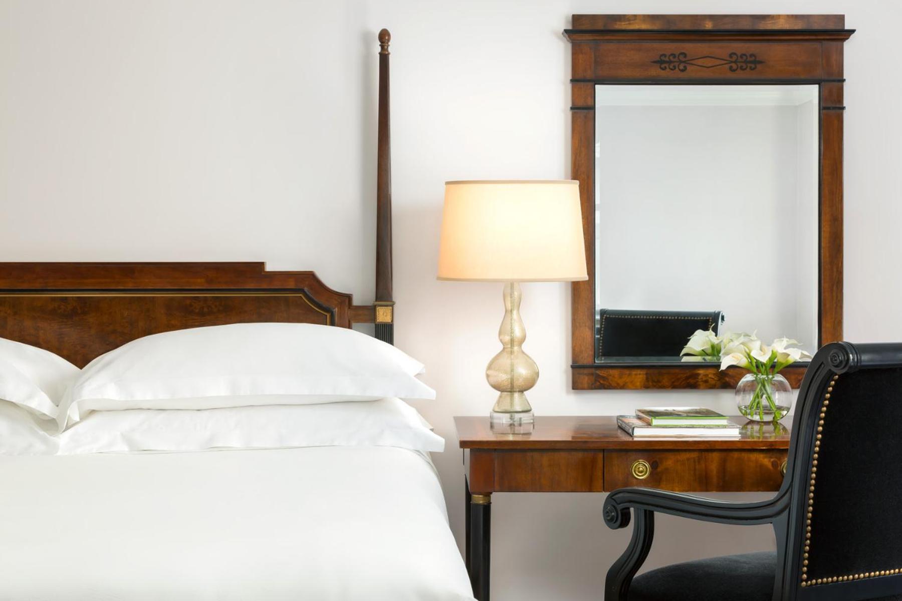 Executive King Room