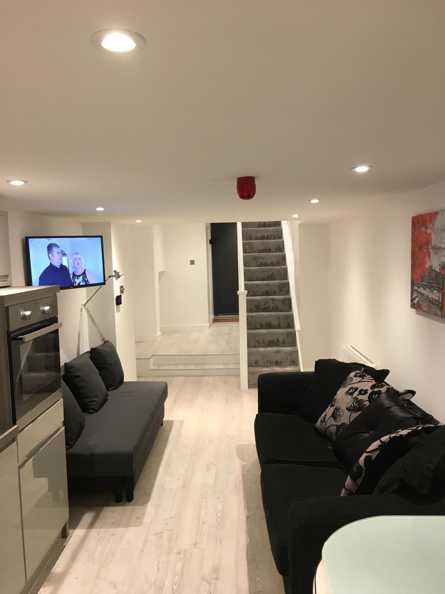 One-Bedroom Apartment - Photo 26