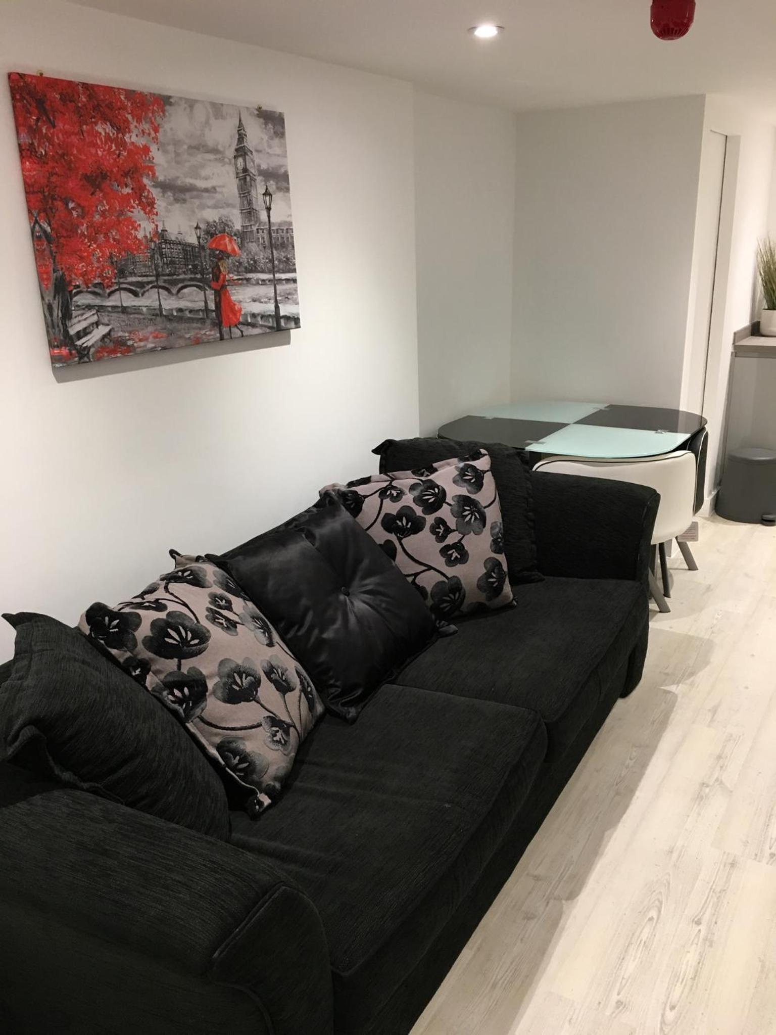 One-Bedroom Apartment - Photo 30
