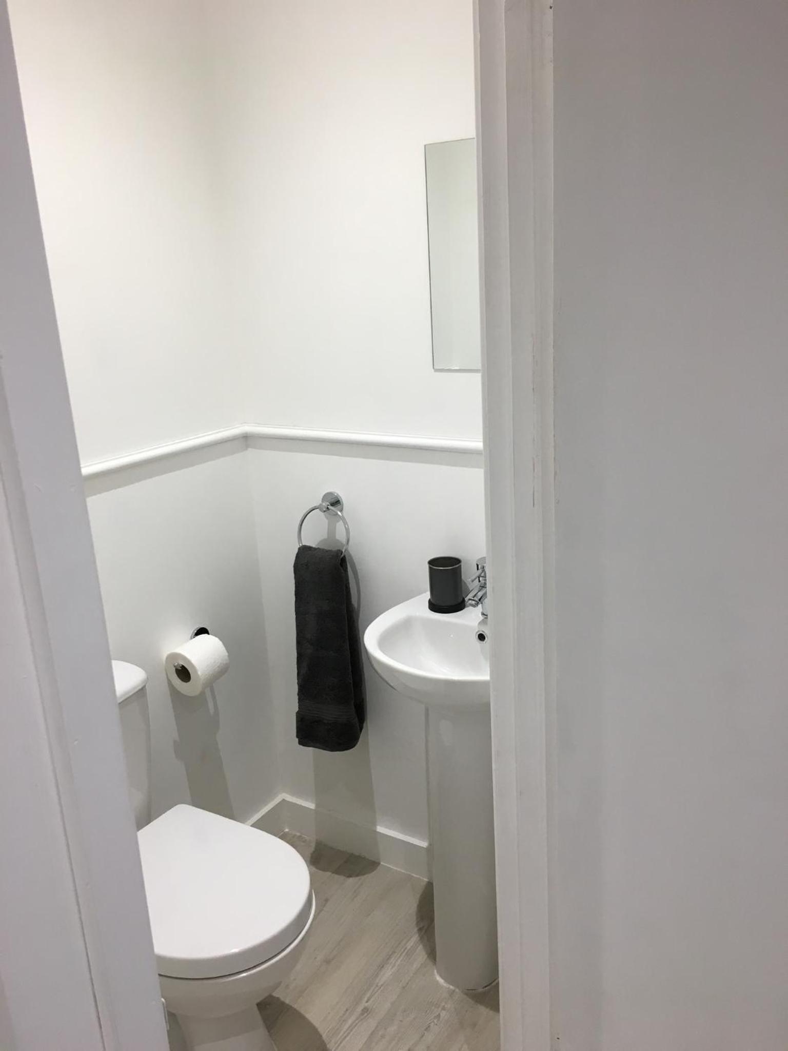 One-Bedroom Apartment - Photo 34
