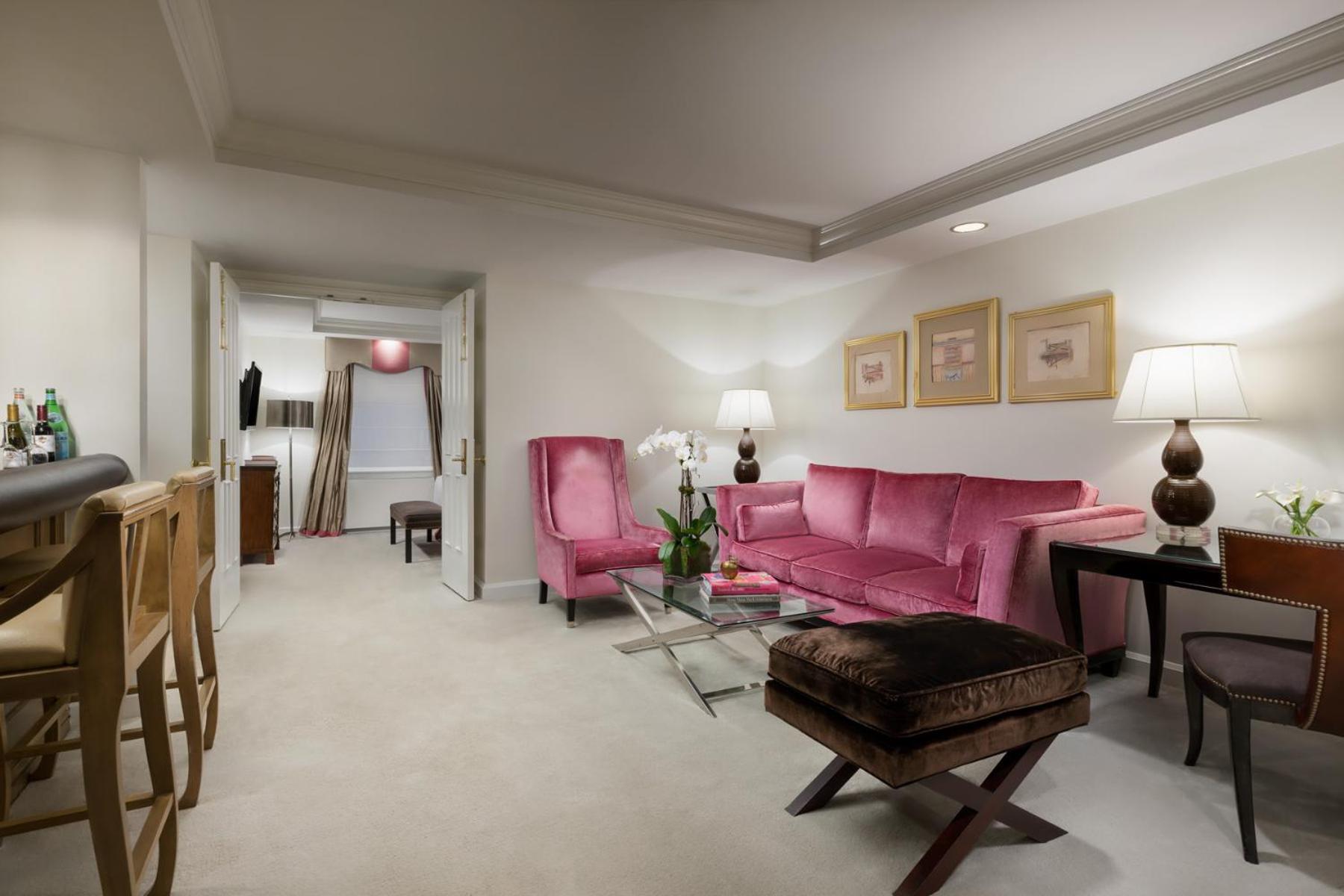 One-Bedroom Suite