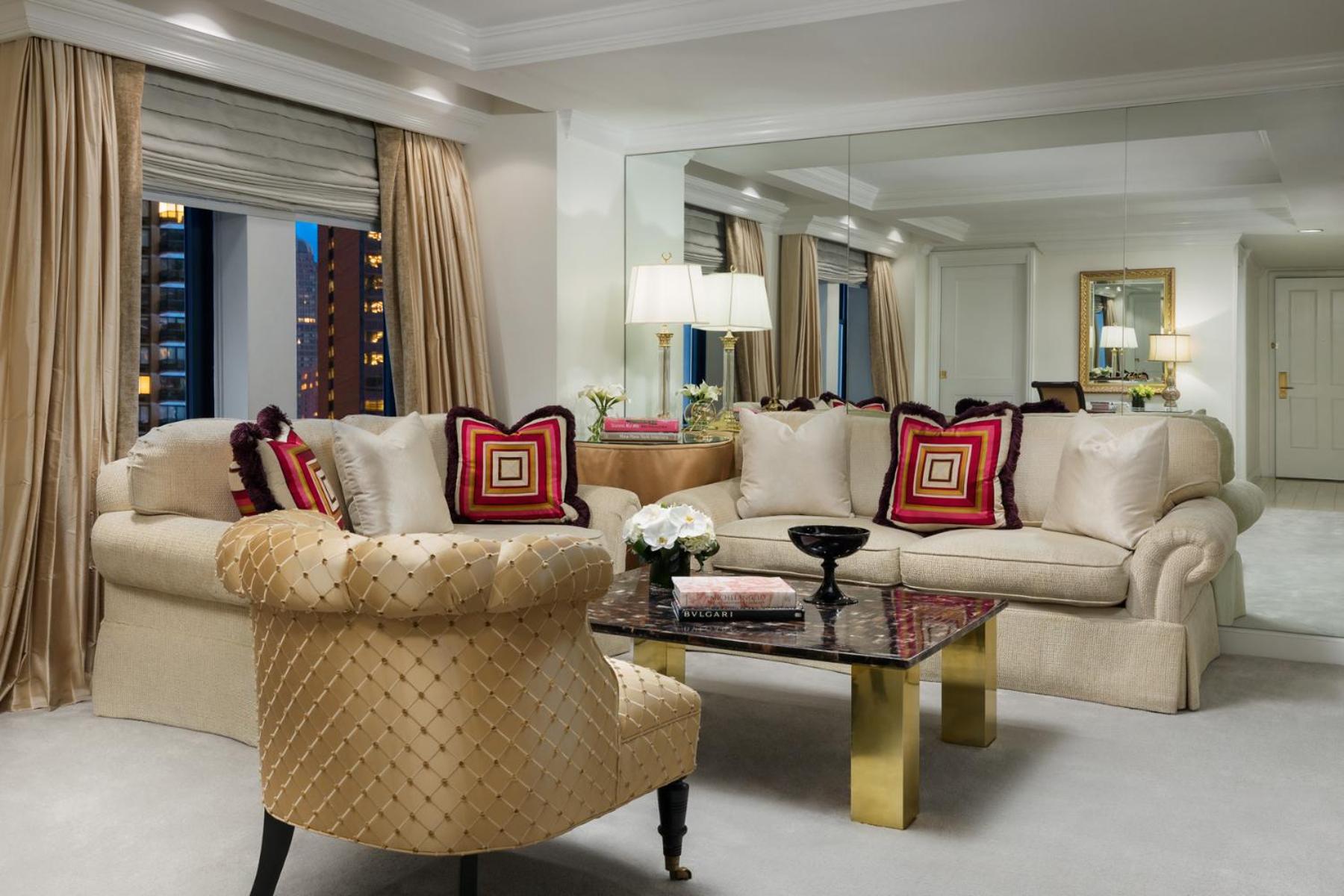 Grand One-Bedroom Suite