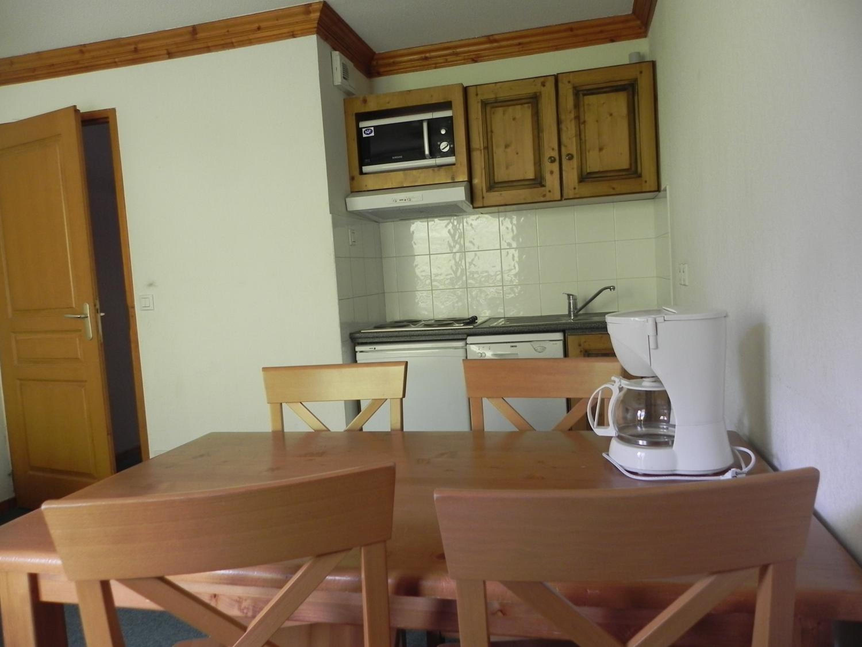 One-Bedroom Apartment (4 Adults)
