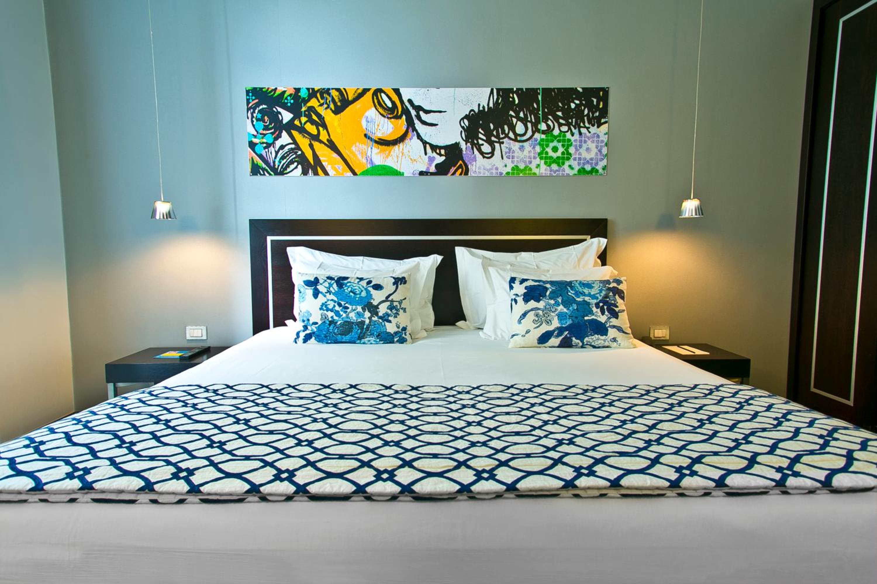 Standard Double or Twin Room with Interior view - Photo 1