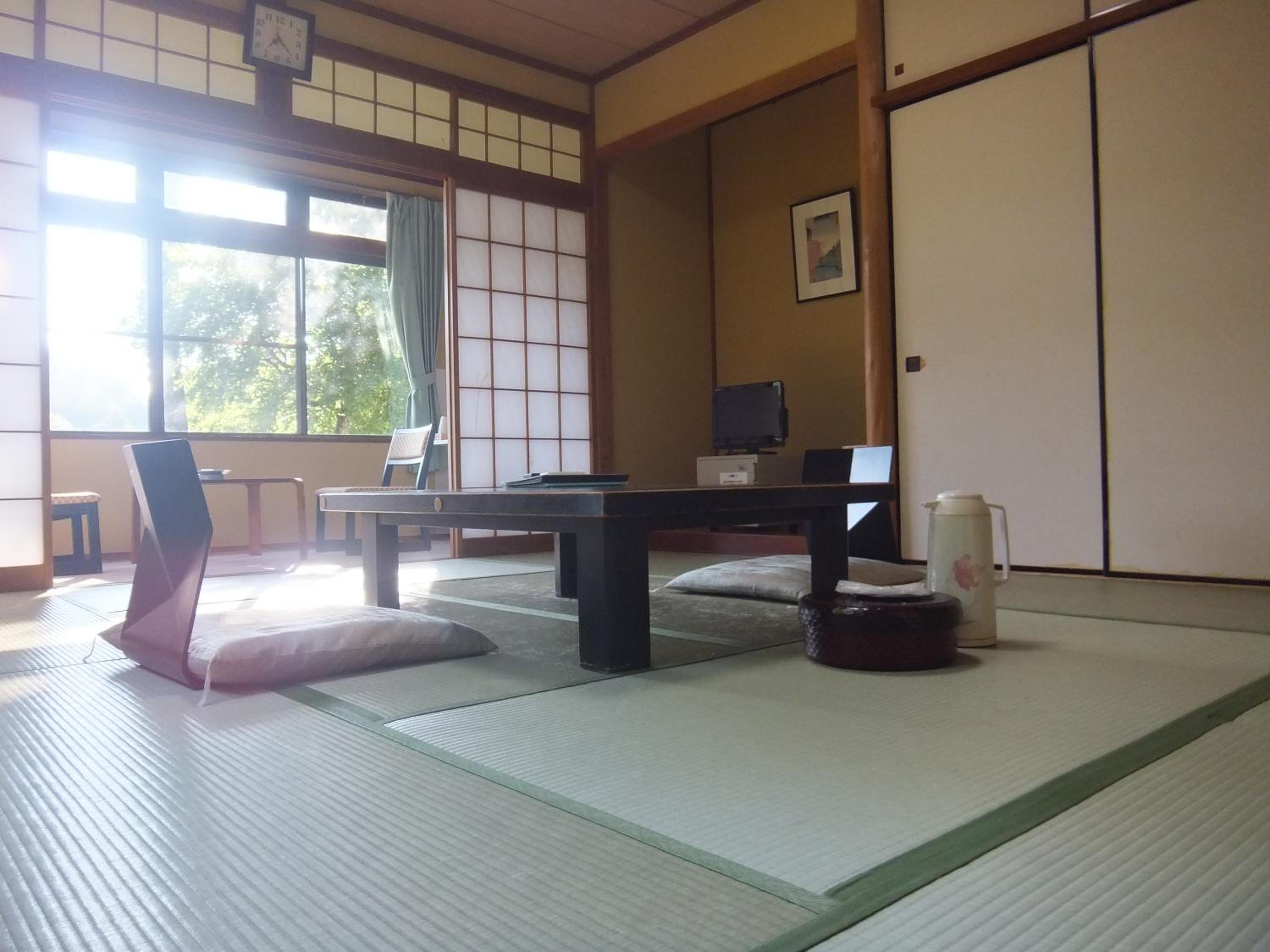 Japanese-Style Quadruple Room photo 2