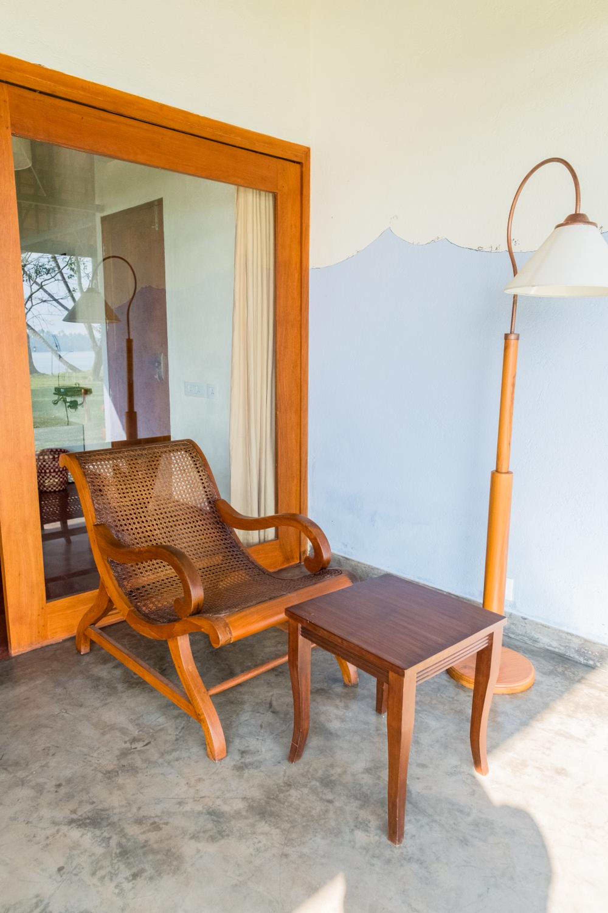 Deluxe Double or Twin Room with River View - Photo 8