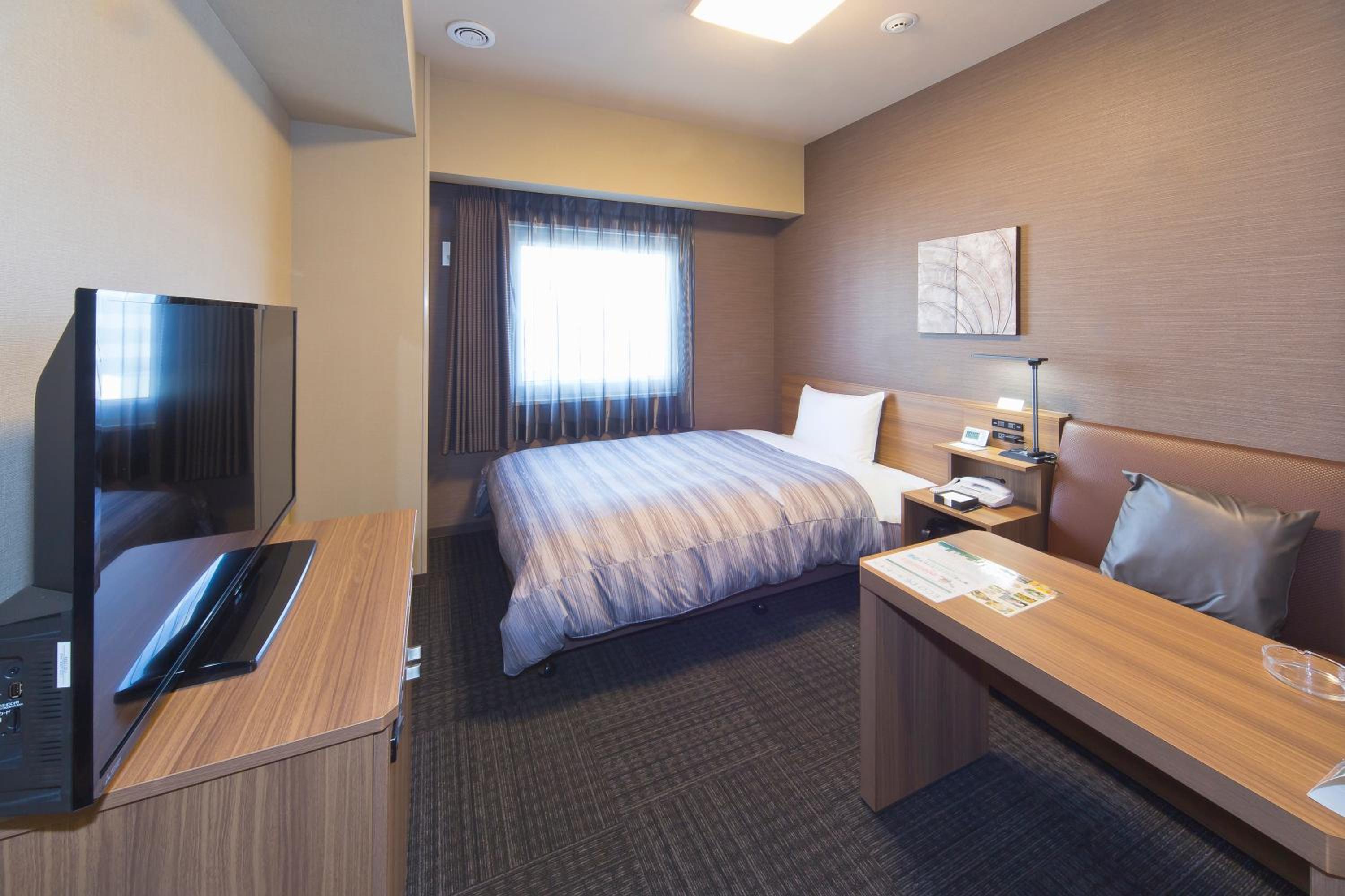 Single Room - Smoking - Heated Tobacco Only photo 1