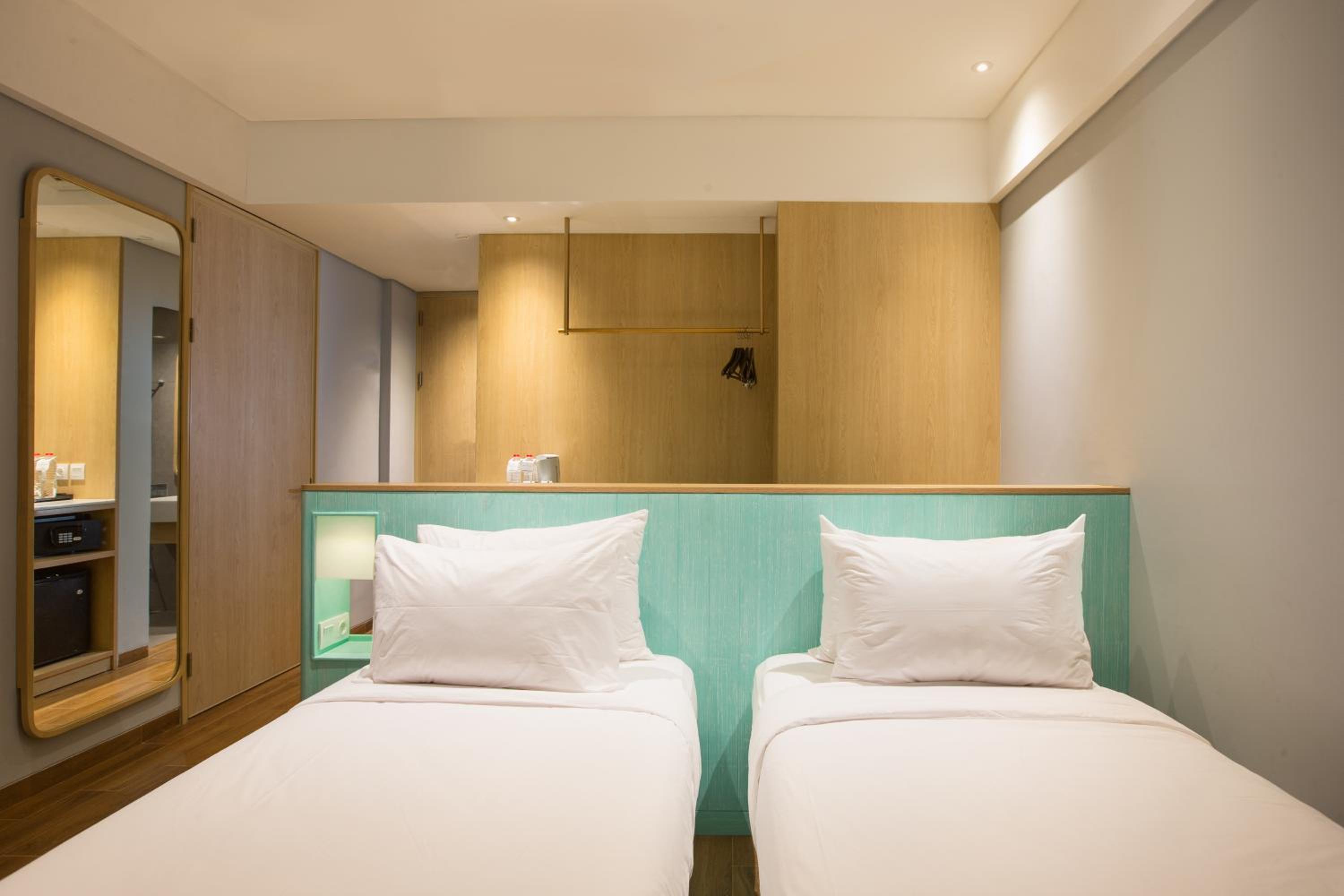 Deluxe Twin Room photo 1