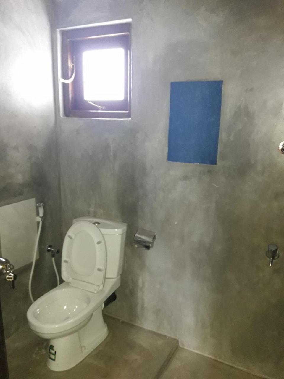Standard Double Room with Fan - Photo 7