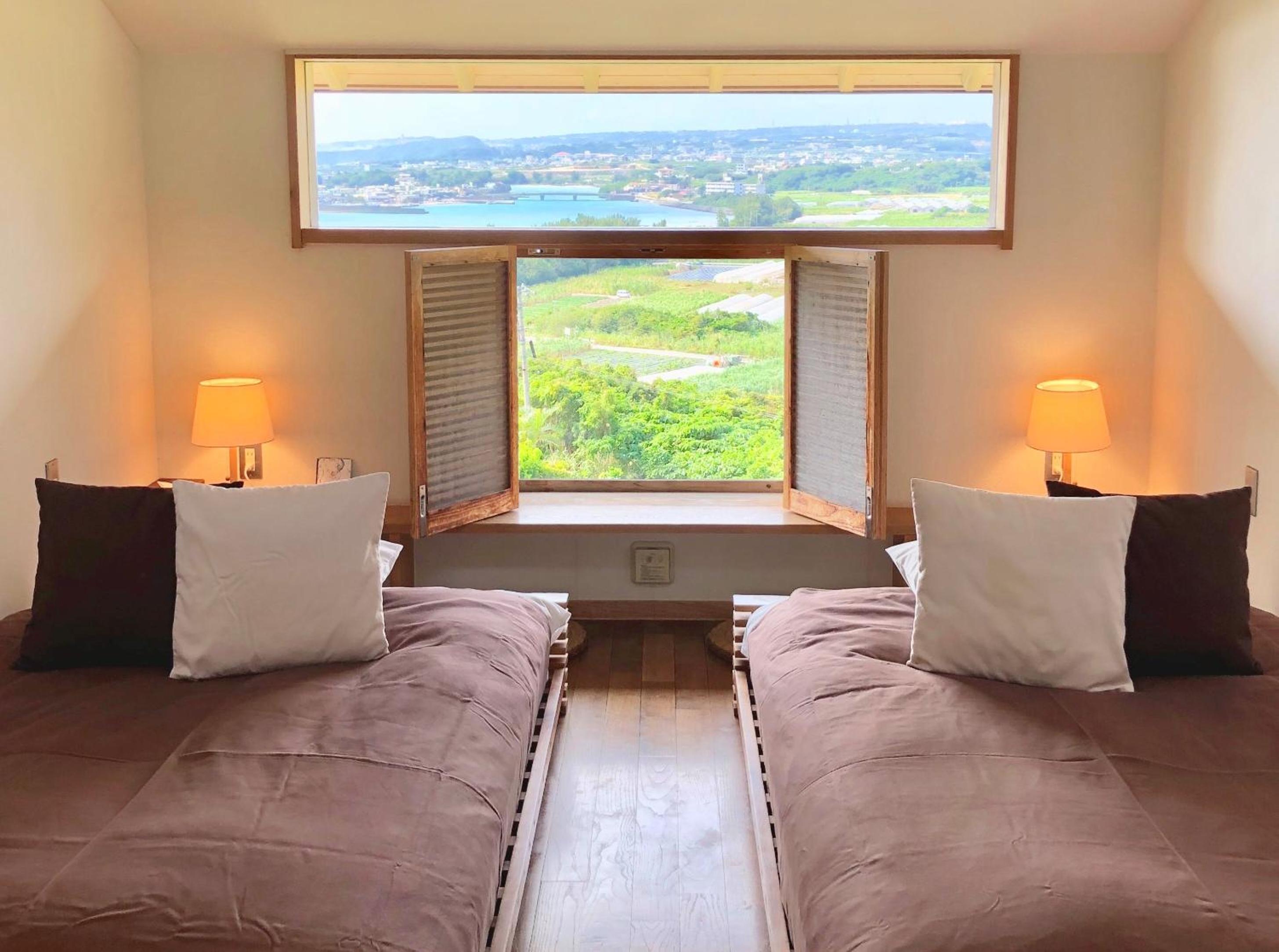 Standard Twin Room - Photo 15