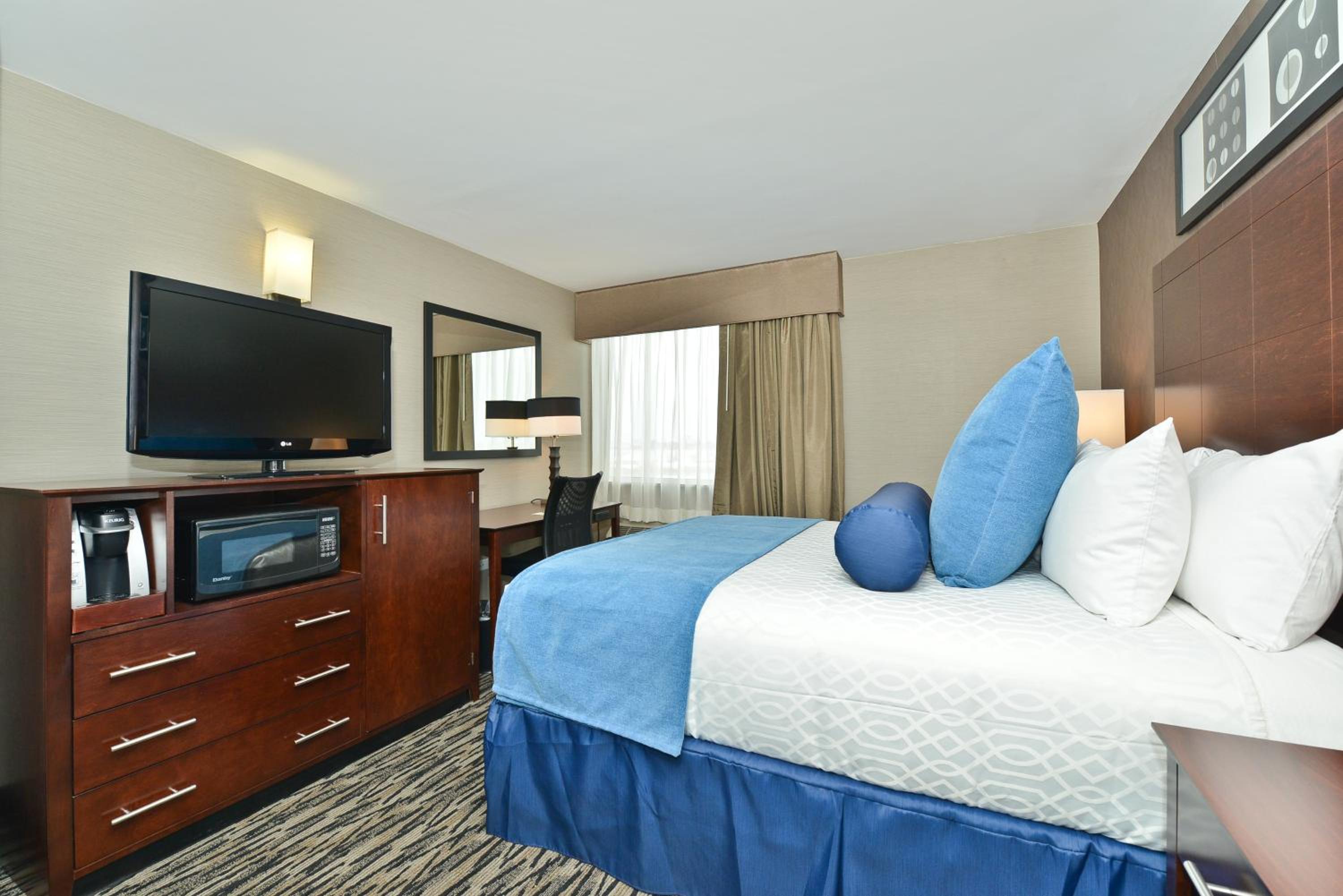 Queen Room - Photo 3