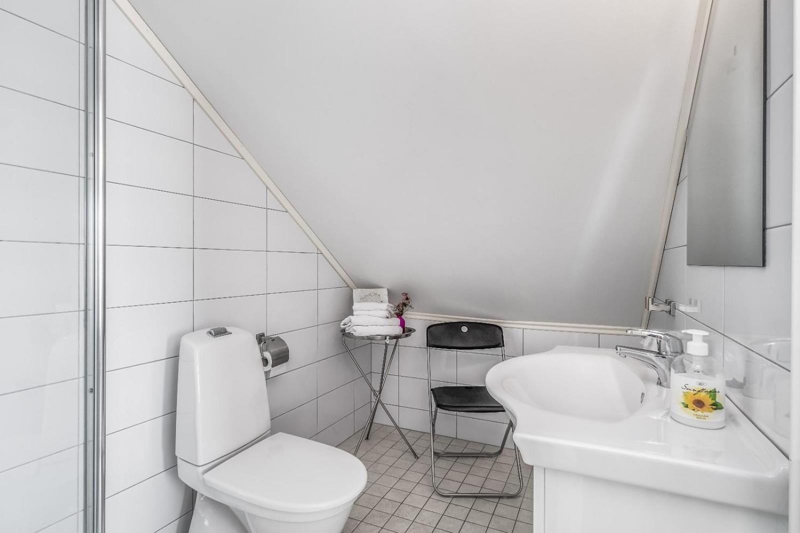 Double or Twin Room photo 3