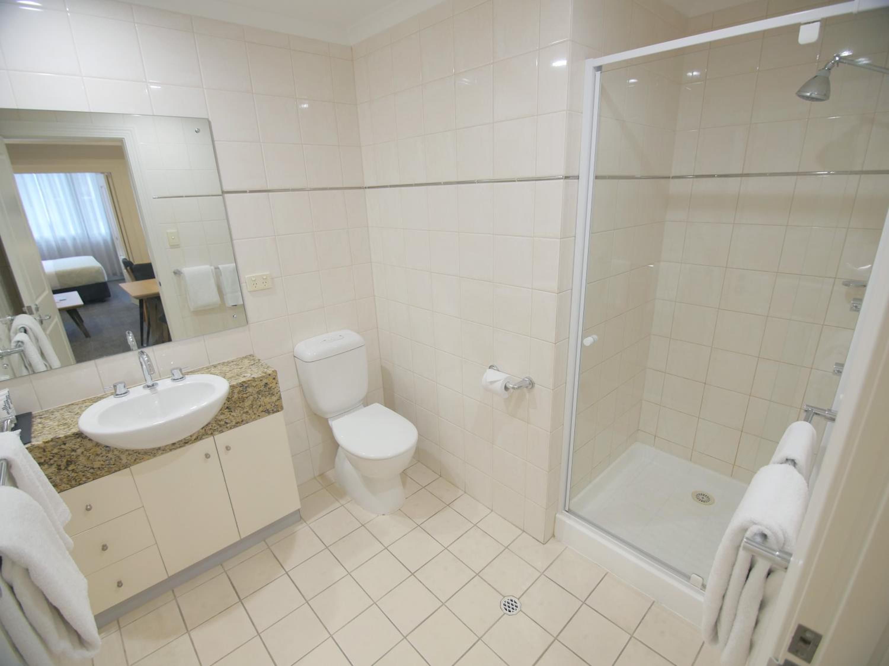 One Bedroom Apartment - Photo 14
